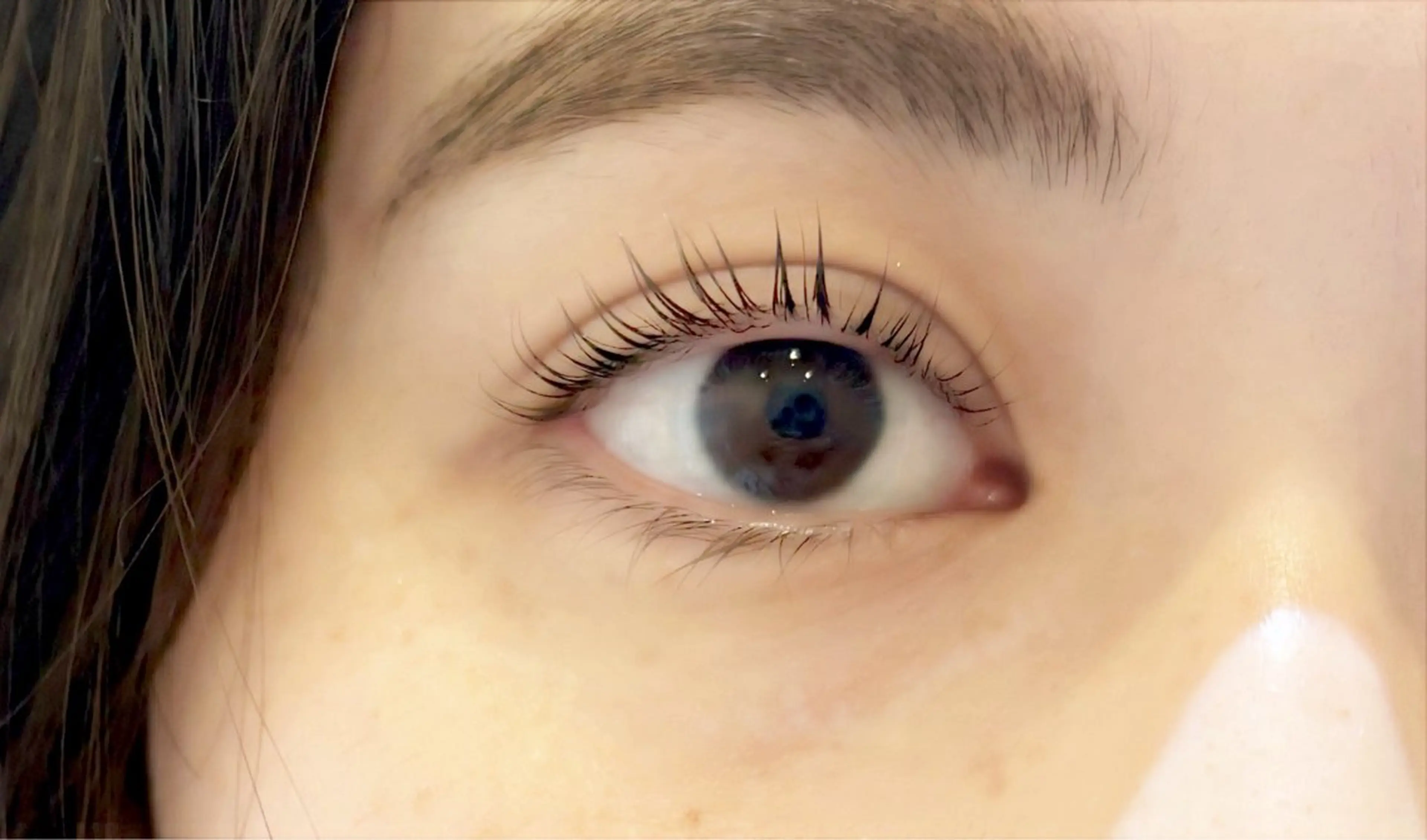 マツエク・マツパ 黒田 咲弥の眉毛・アイブロウイメージ