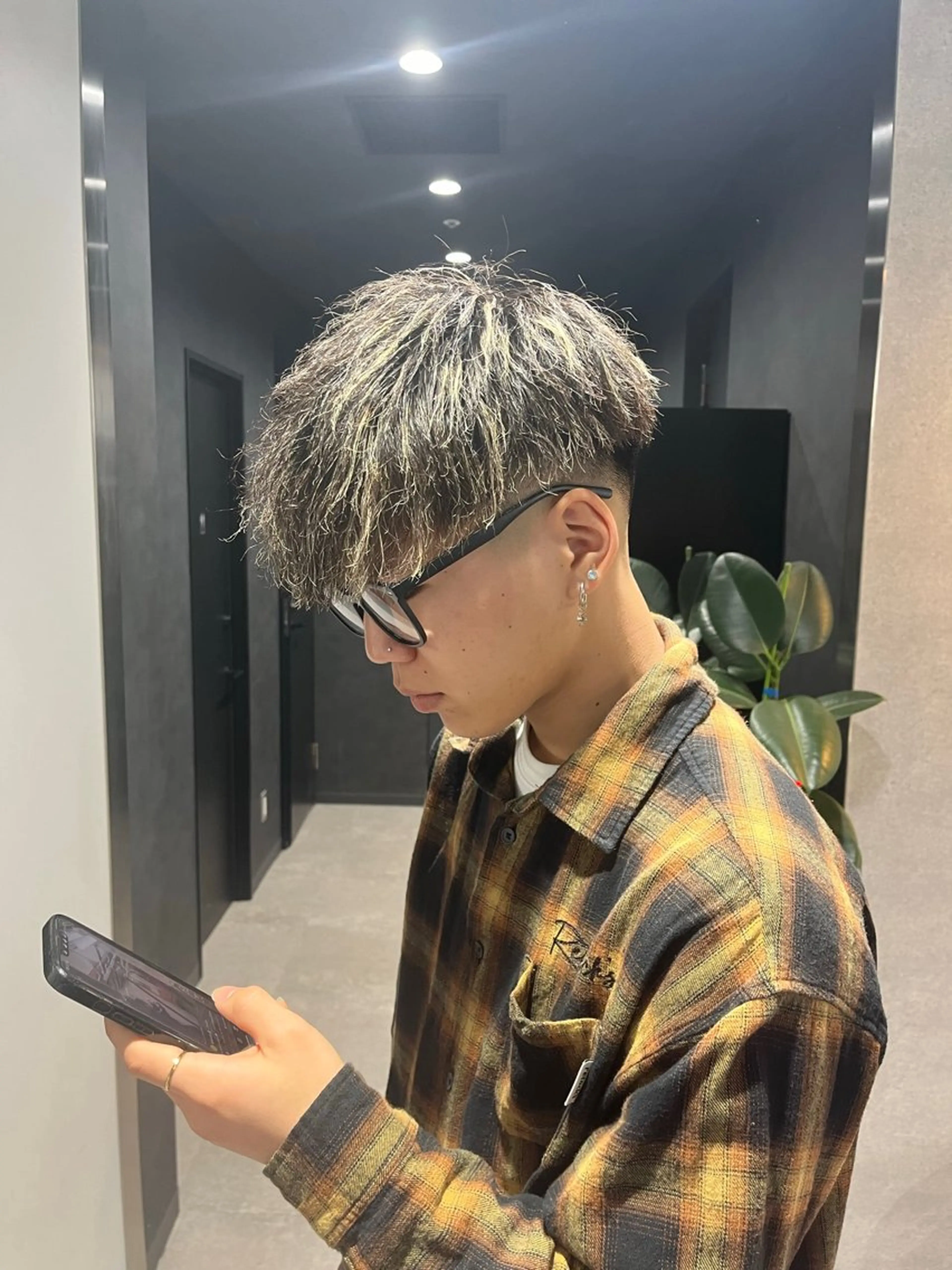 ショート カラー パーマ メンズ カット パーマ 🔥メンズ 特化🔥菊水皐暉🔥のヘアスタイル