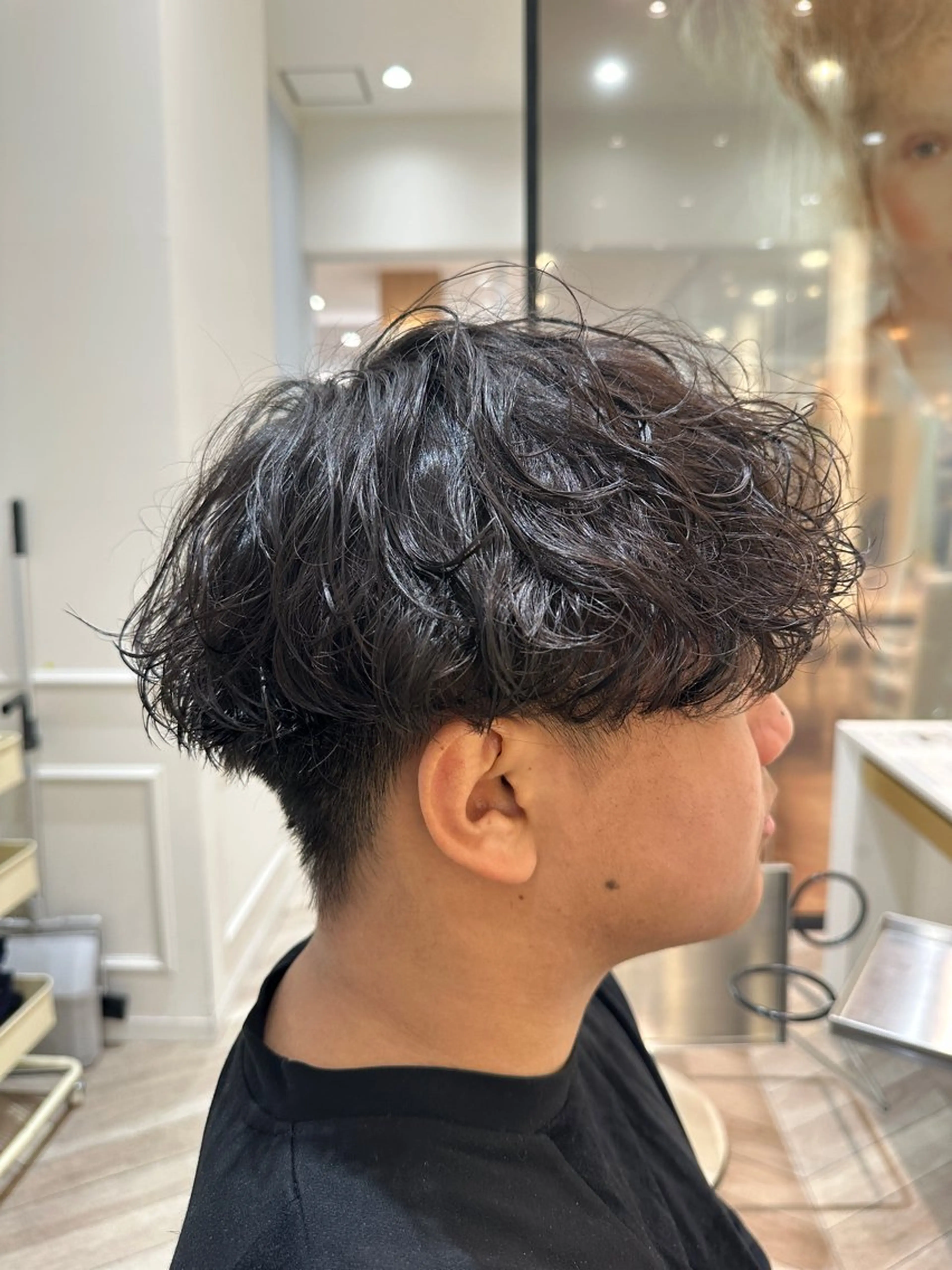 🐝色気爆増🐝色気×こなれ感 波巻きパーマ＋似合わせカット【メンズ限定カット＋波巻きパーマ⠀】180分の写真