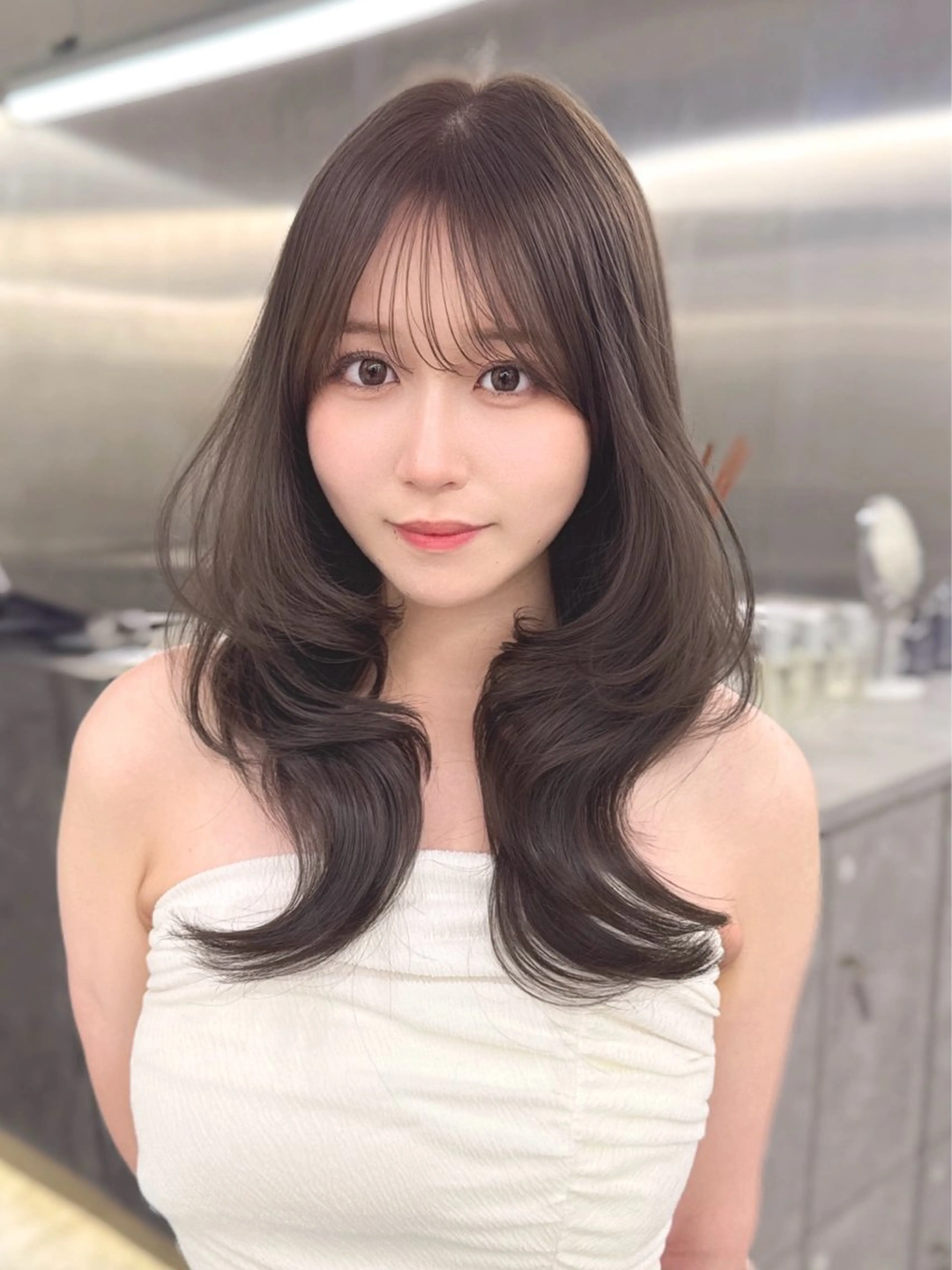 セミロング カラー MAEUL luna所属・前髪顔周り/レイヤー 韓国/桔川恒のヘアスタイル