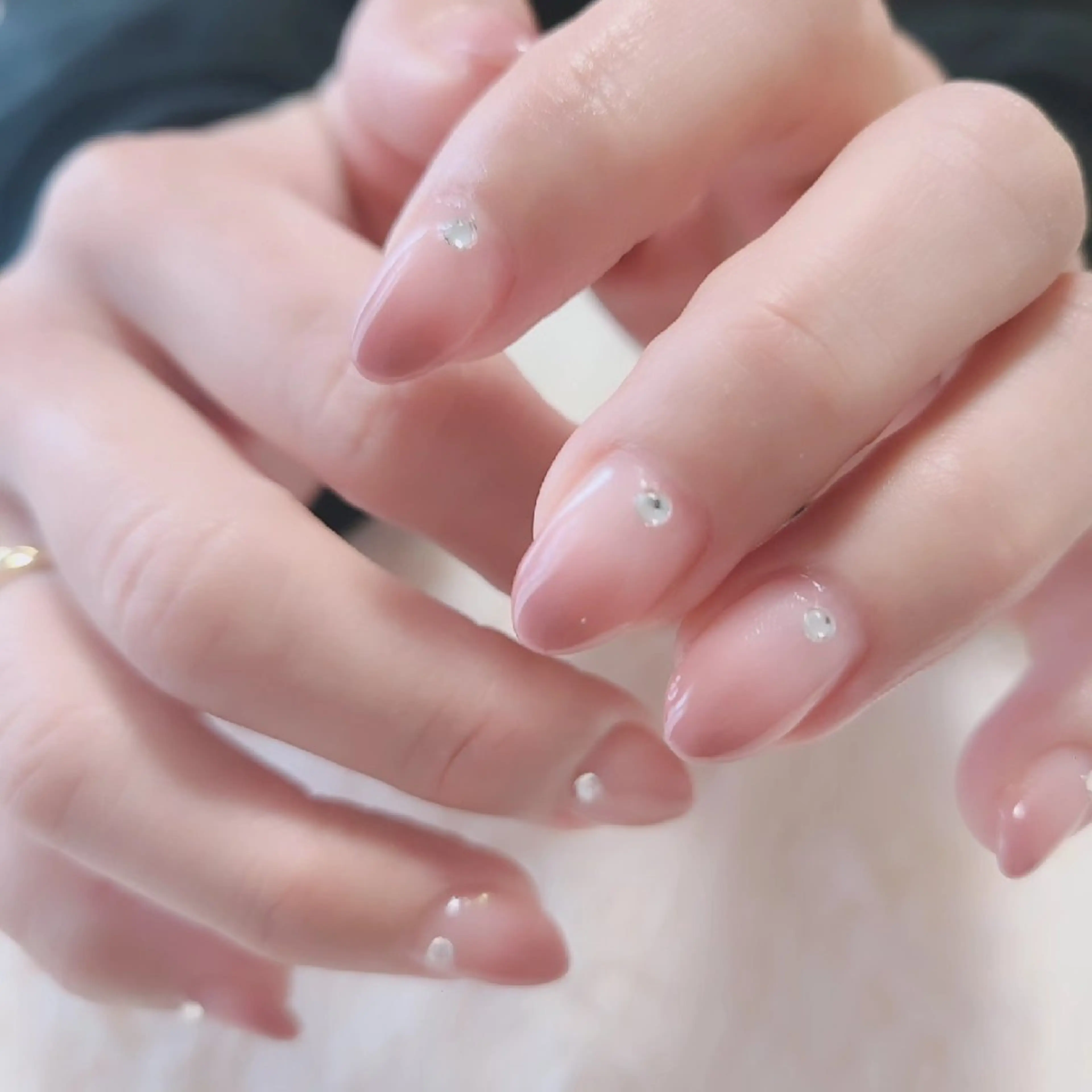 ネイル グラデーション オフィスネイル シンプルネイル Nailroom3  古屋明美のネイルデザイン