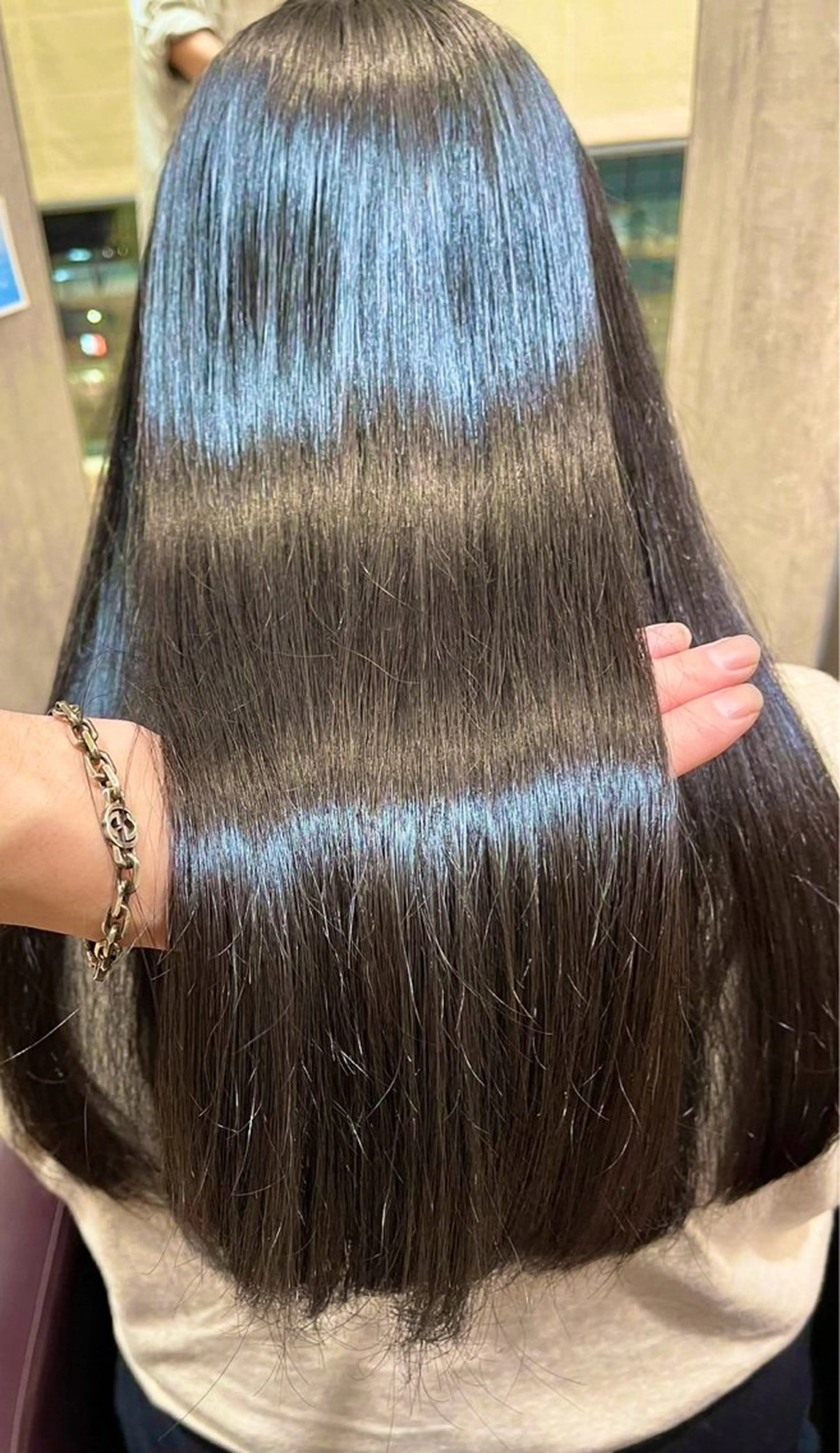 ロング カラー ROW銀座所属・史上最高の艶感 『髪質改善』tomのヘアスタイル