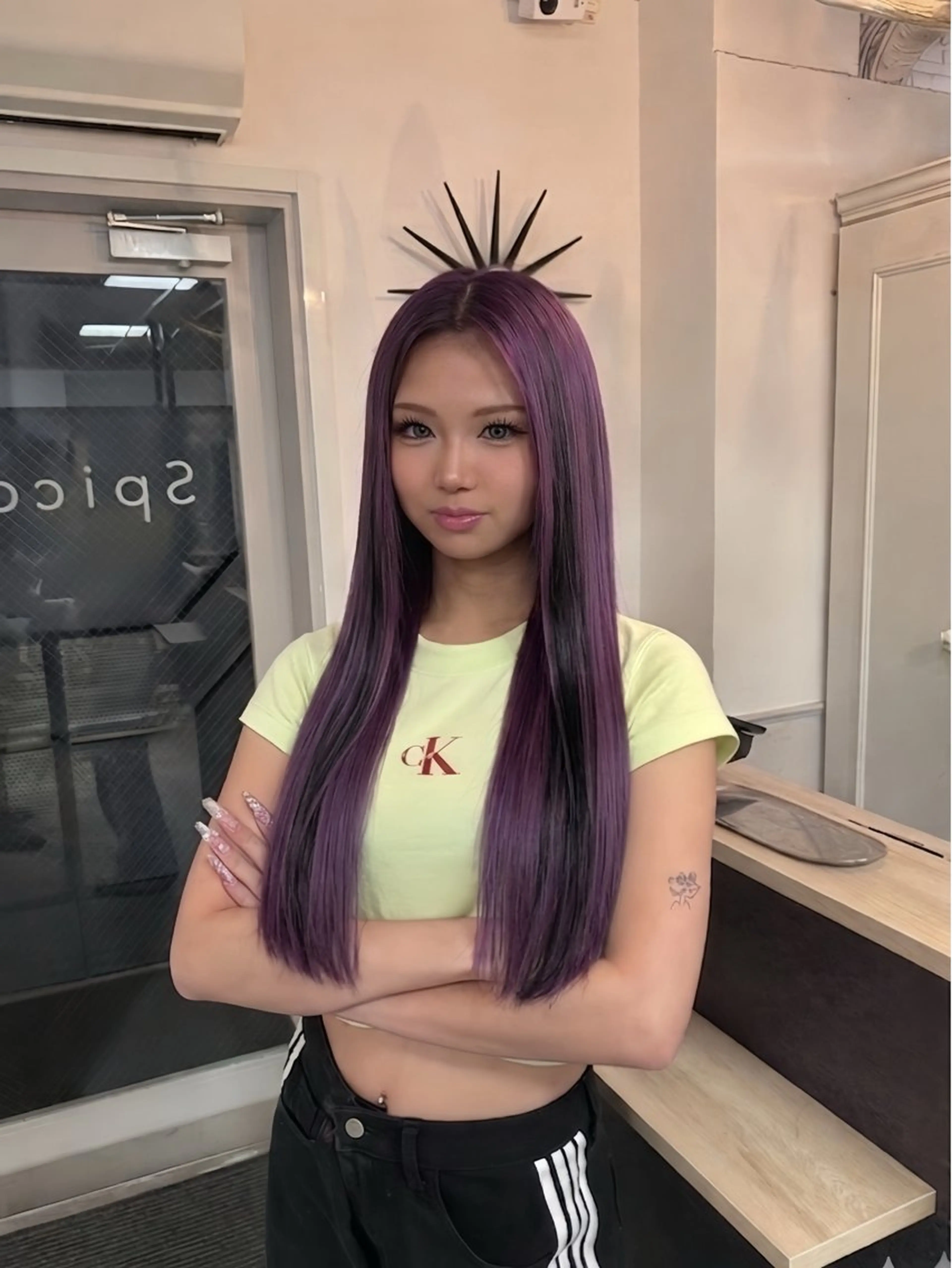 ロング パープルカラー エクステ 韓国風ヘア エクステ 羽エクステ/ブリーチ 🎱KENJI🎱のヘアスタイル