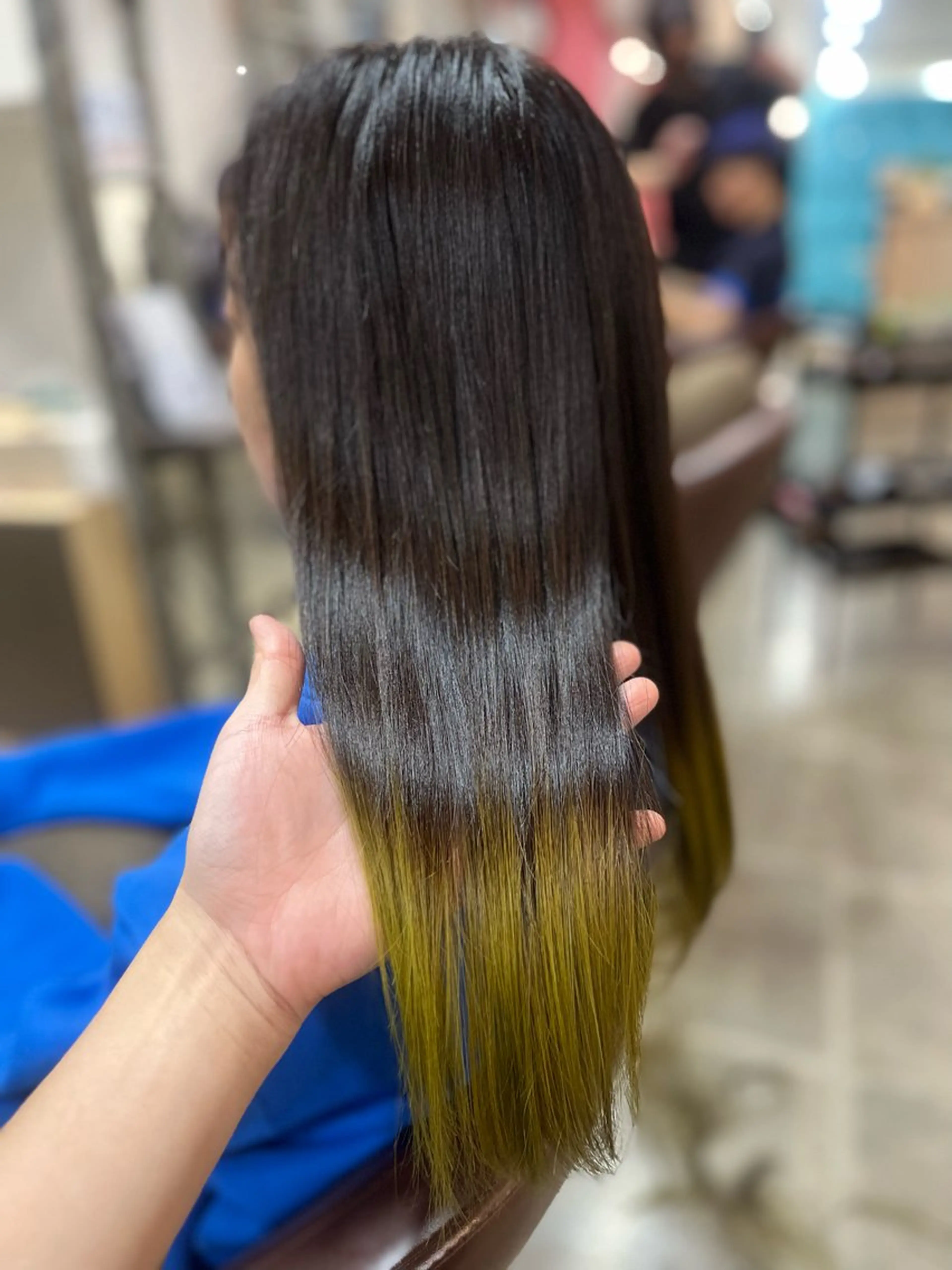 セミロング トリートメント ヘアカラー エリアNo.1カラー ⭐️hikaru⭐️のヘアスタイル