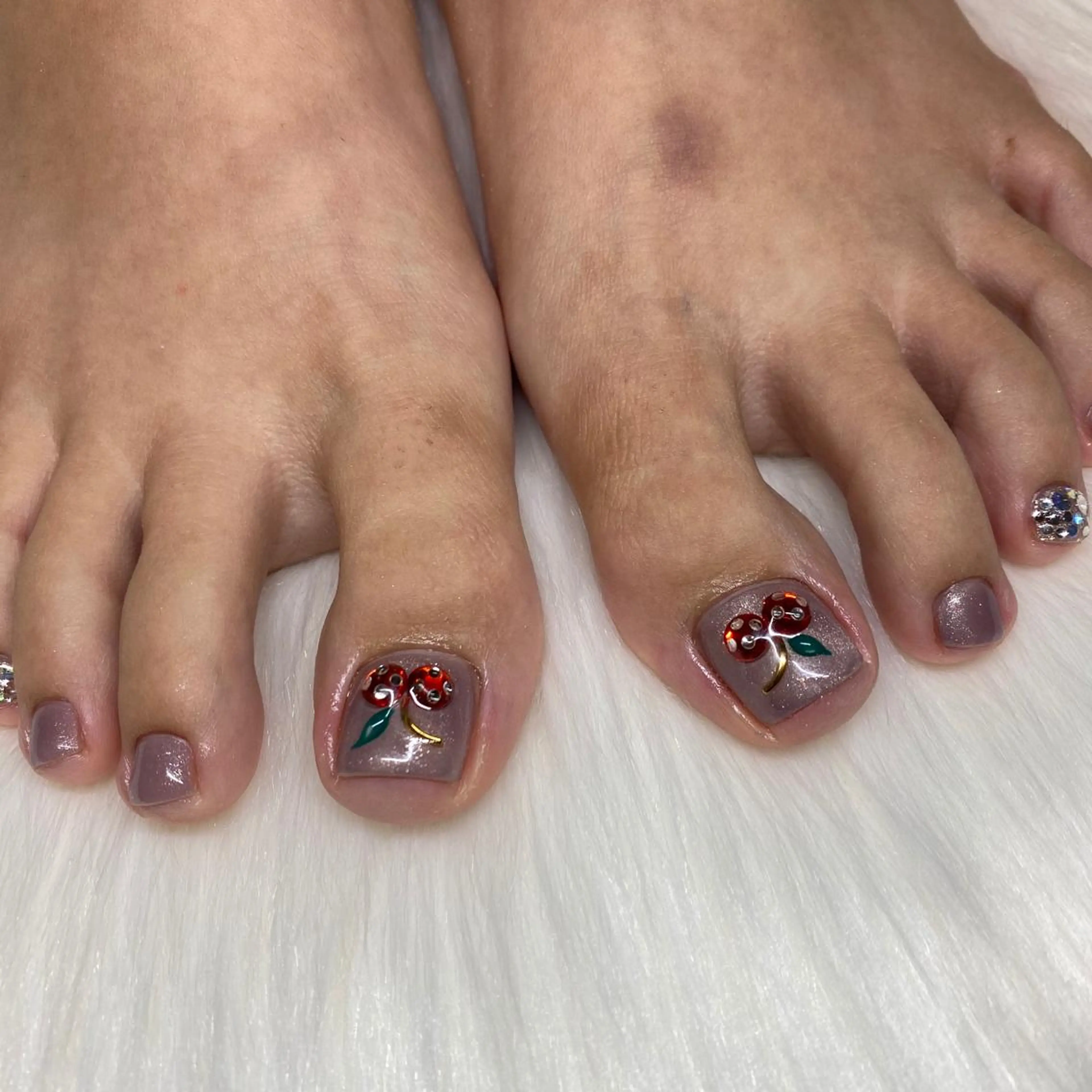 ネイル ハンドネイル NORA nail UMEDAのネイルデザイン