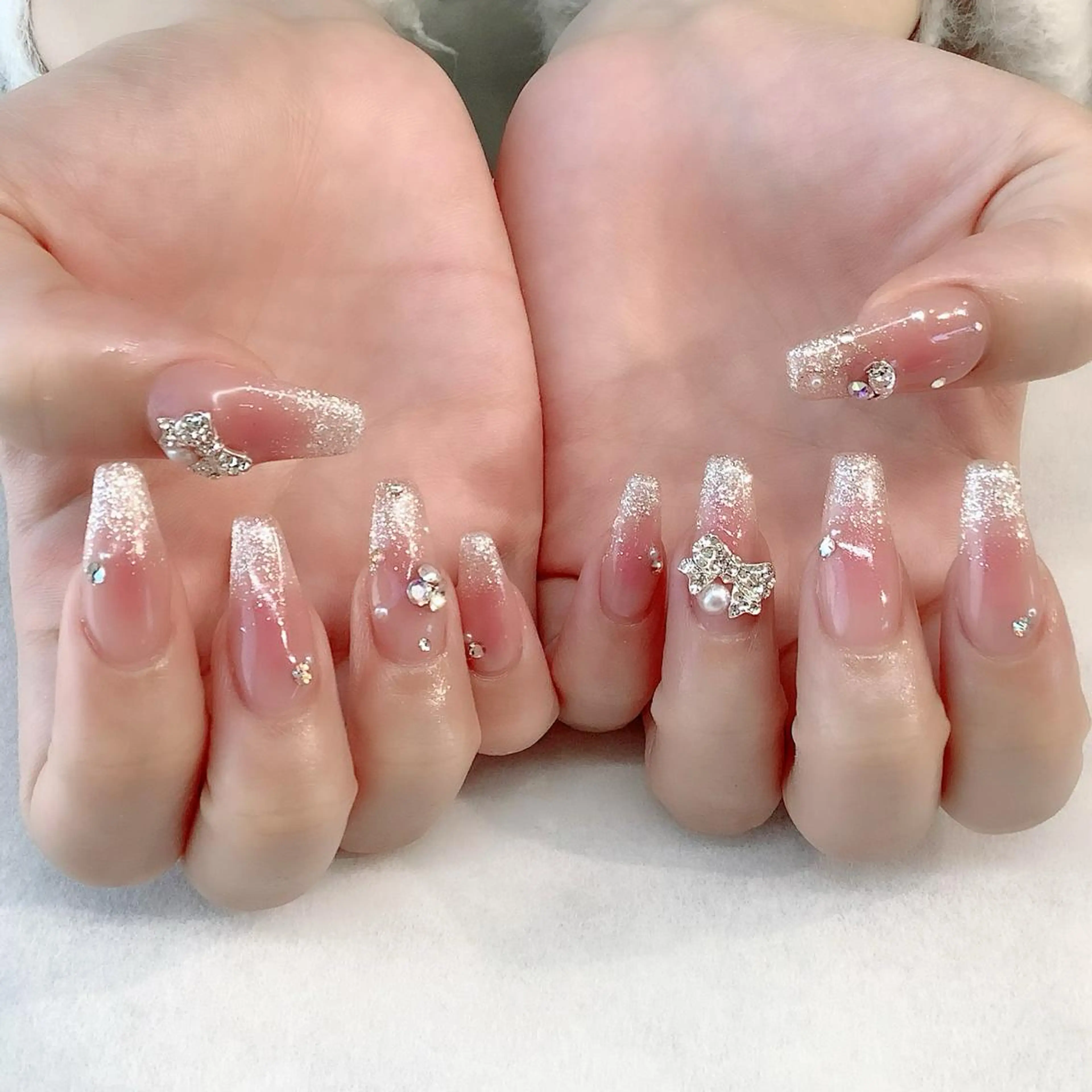 ネイル ハンドネイル 💎🐰 saki. m 🐰💎のネイルデザイン