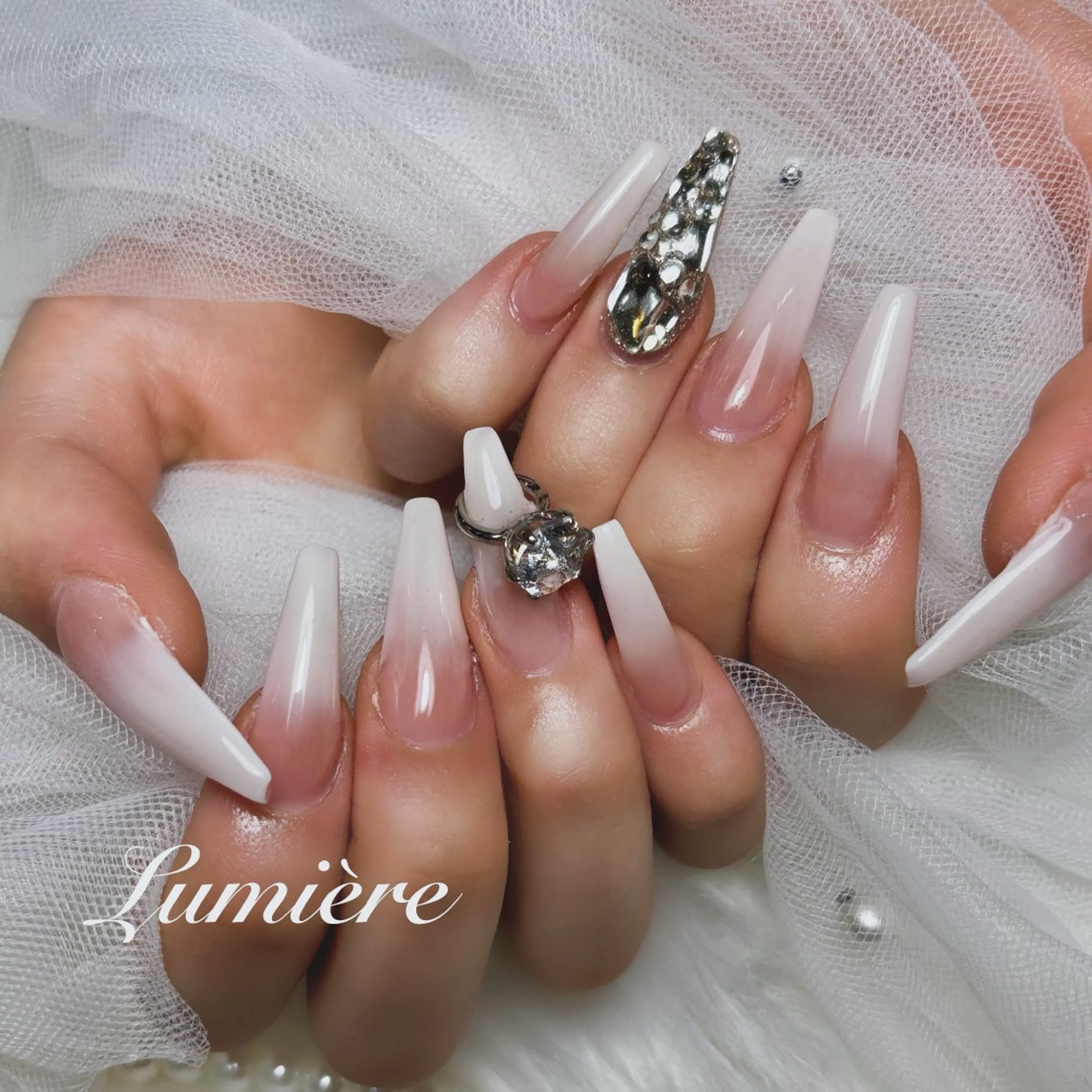 ネイル ロングネイル ハンドネイル Nail salon Lumièreのネイルデザイン
