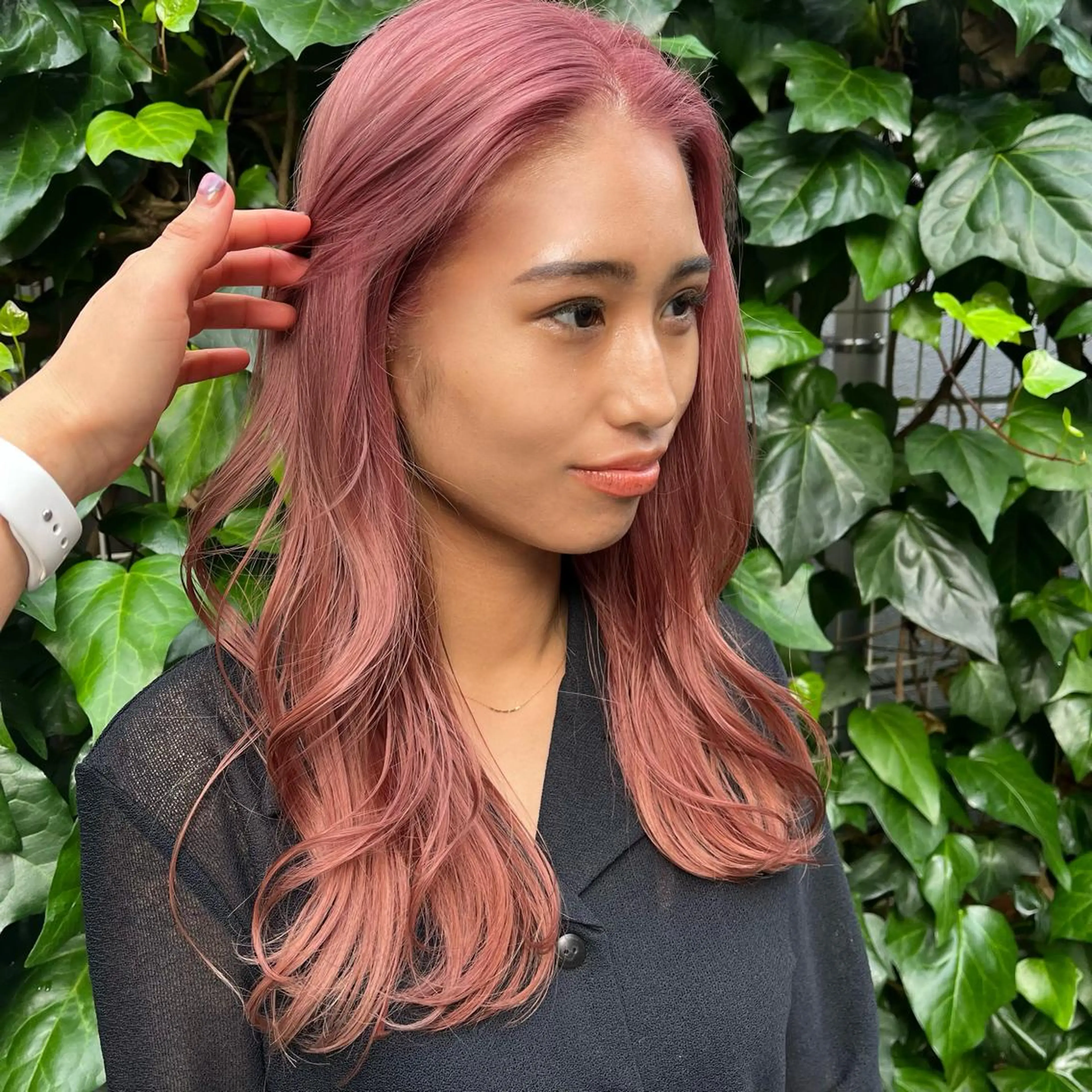 ロング カラー ベージュカラー ピンクカラー ピンクベージュ ボブハイトーン🦖 デザインMAMIのヘアスタイル