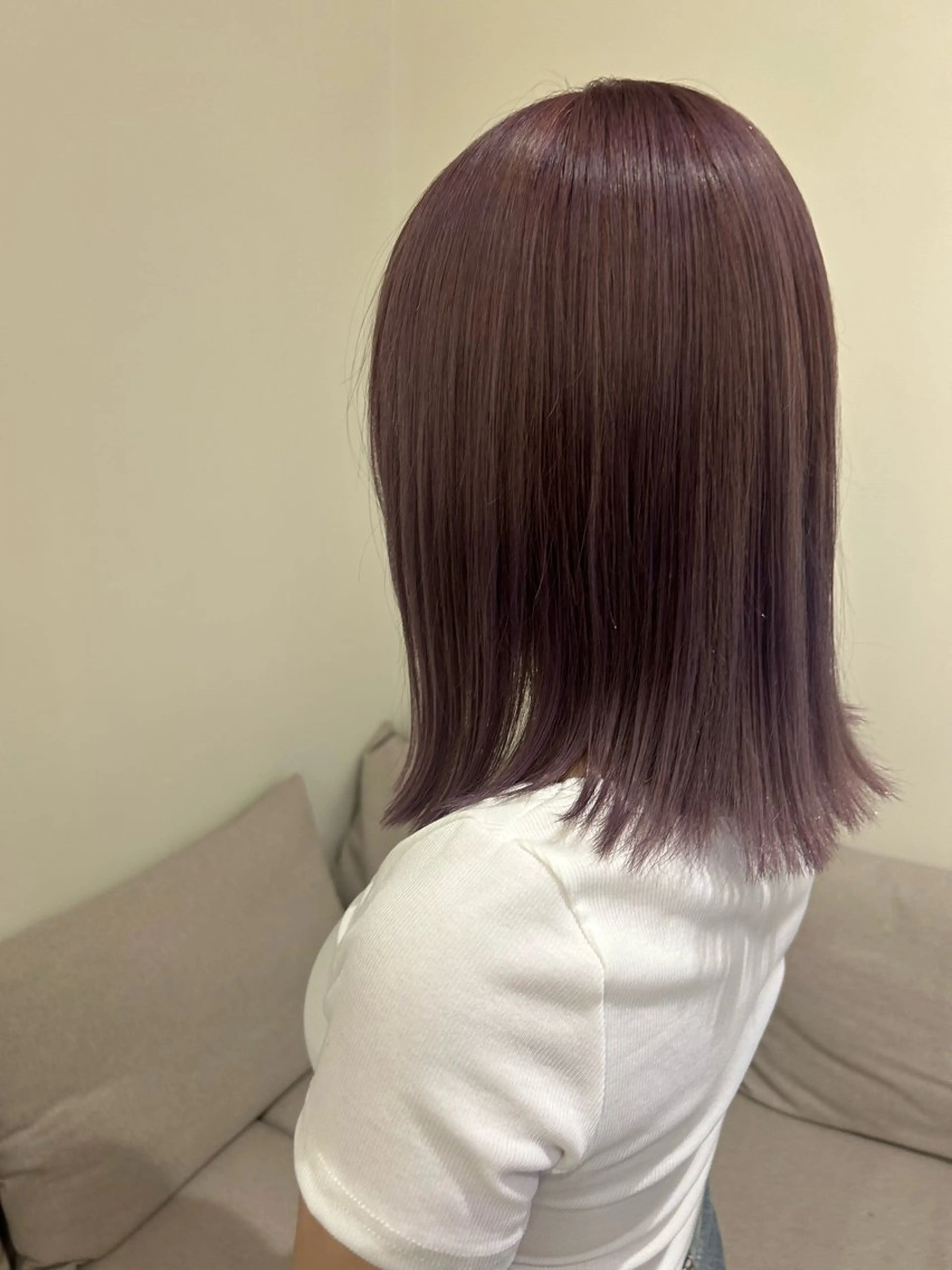 セミロング カラー 💛🤍U too e’s 鎌倉🧸のヘアスタイル