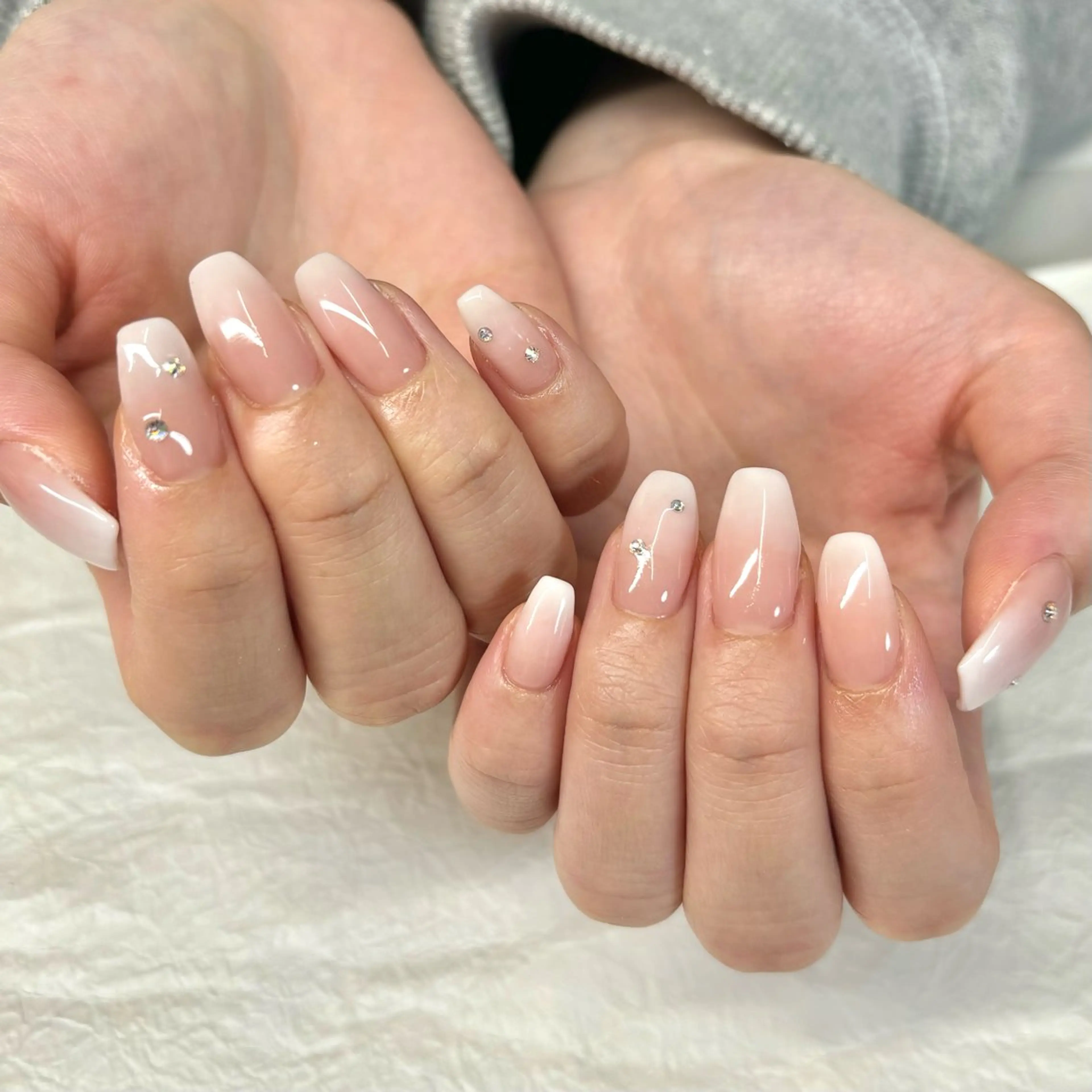 ネイル ラヴィアンローズ所属・S. kurumiのネイルデザイン