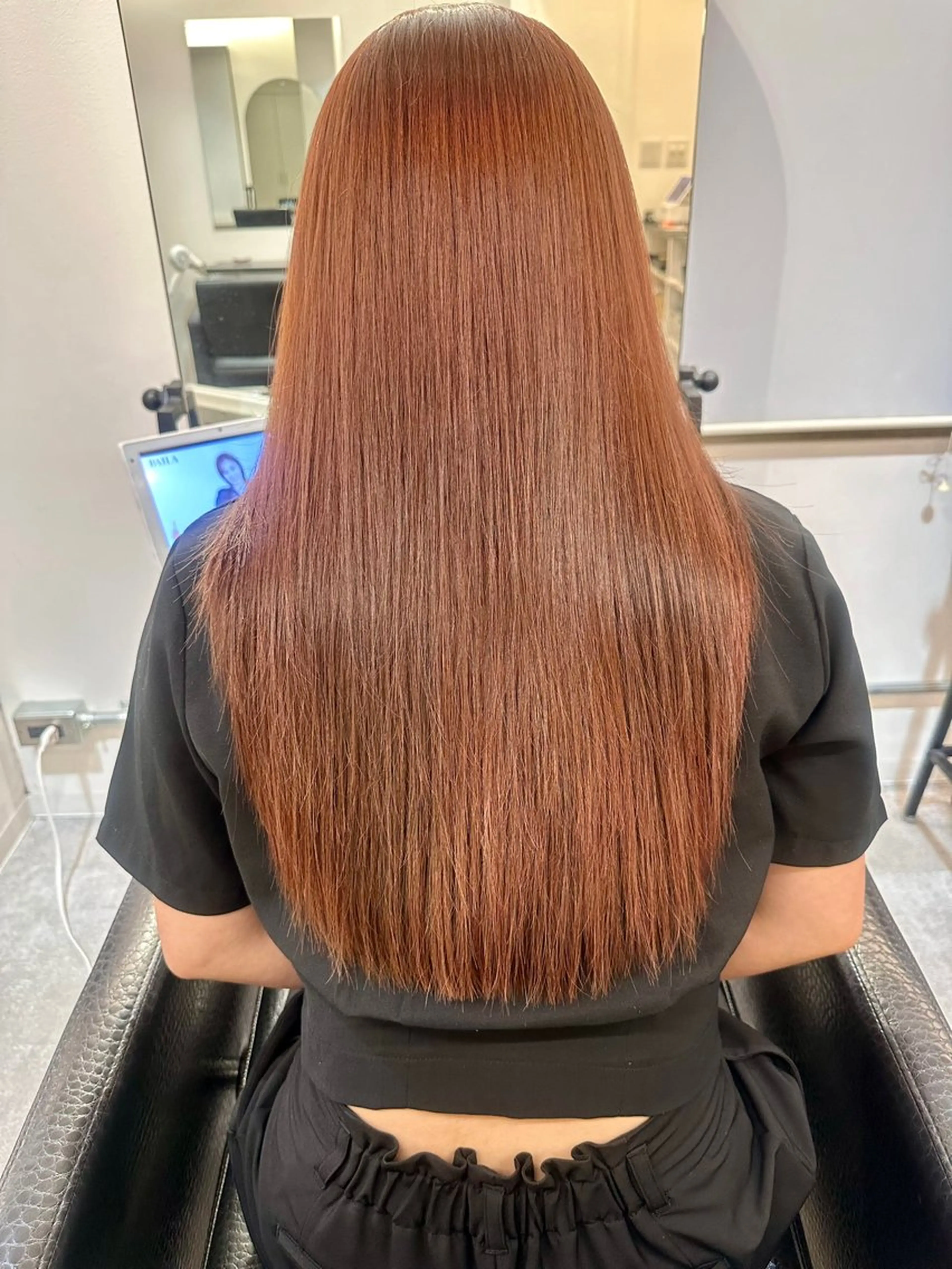 透明感カラー＋高級5stepトリートメントの写真