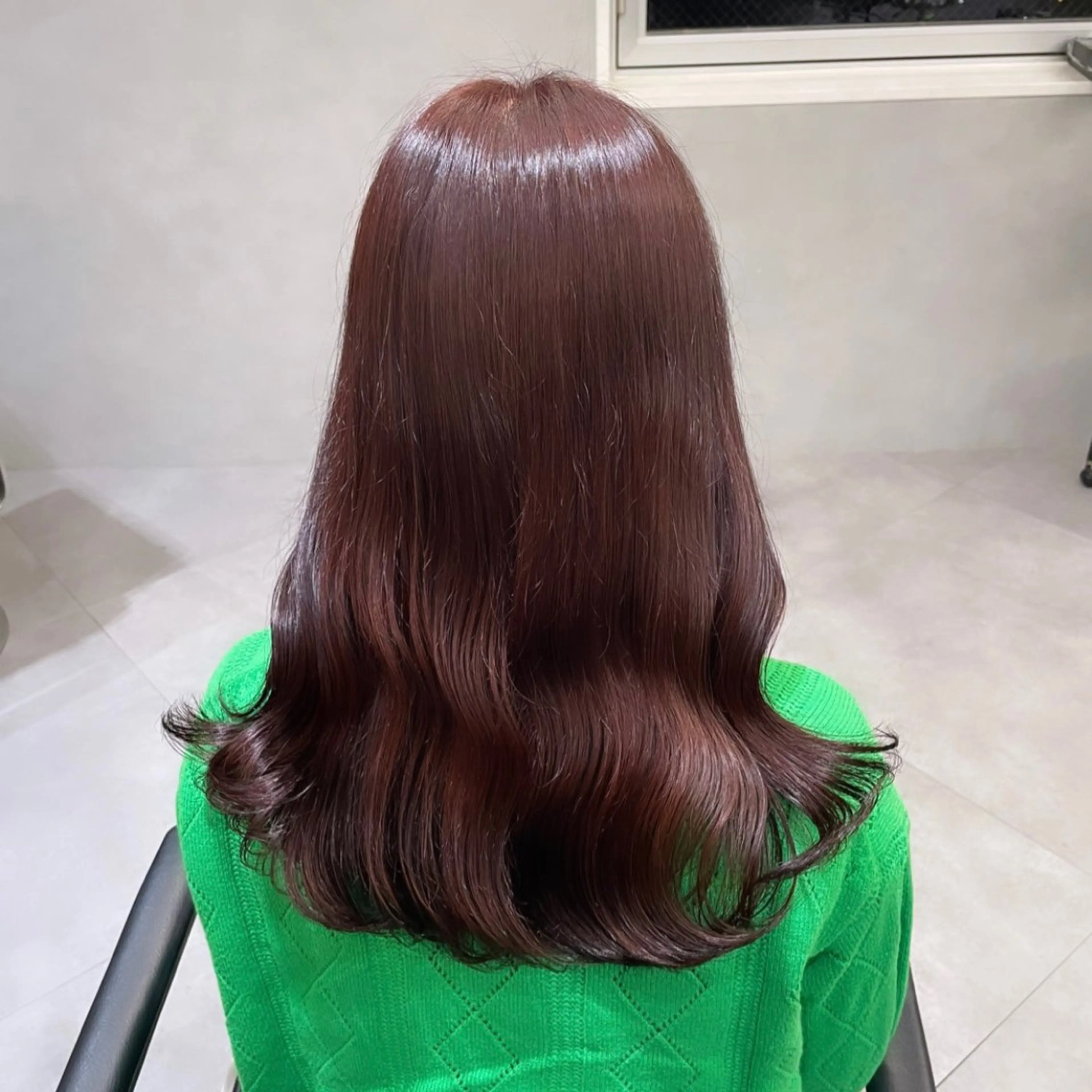 セミロング カラー ブラウンカラー レッドカラー レッドブラウン Rui/透明感カラー 暖色/レイヤーカットのヘアスタイル