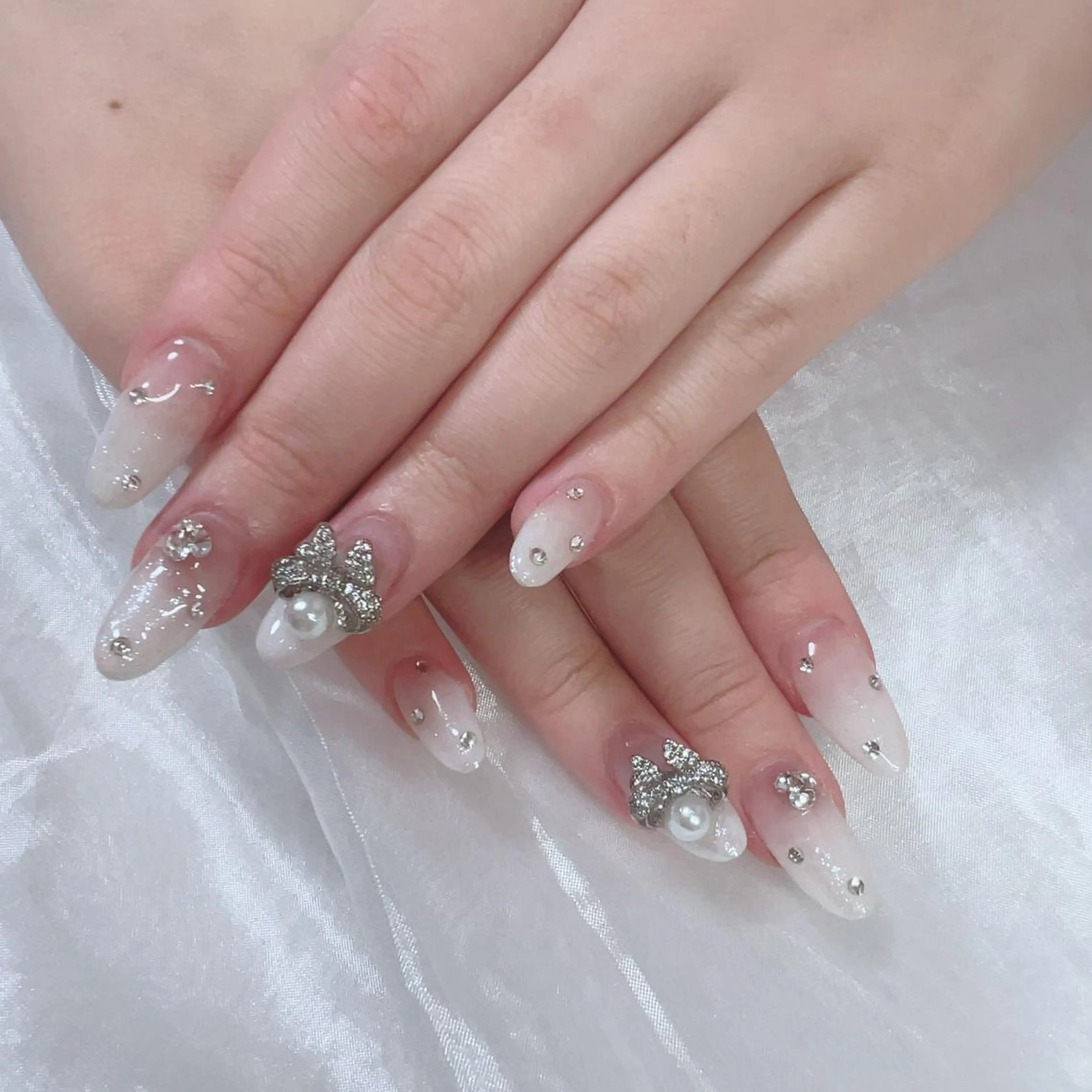 ネイル Rire_eye+beauty_nail所属・Rire_ nail_yukiのネイルデザイン