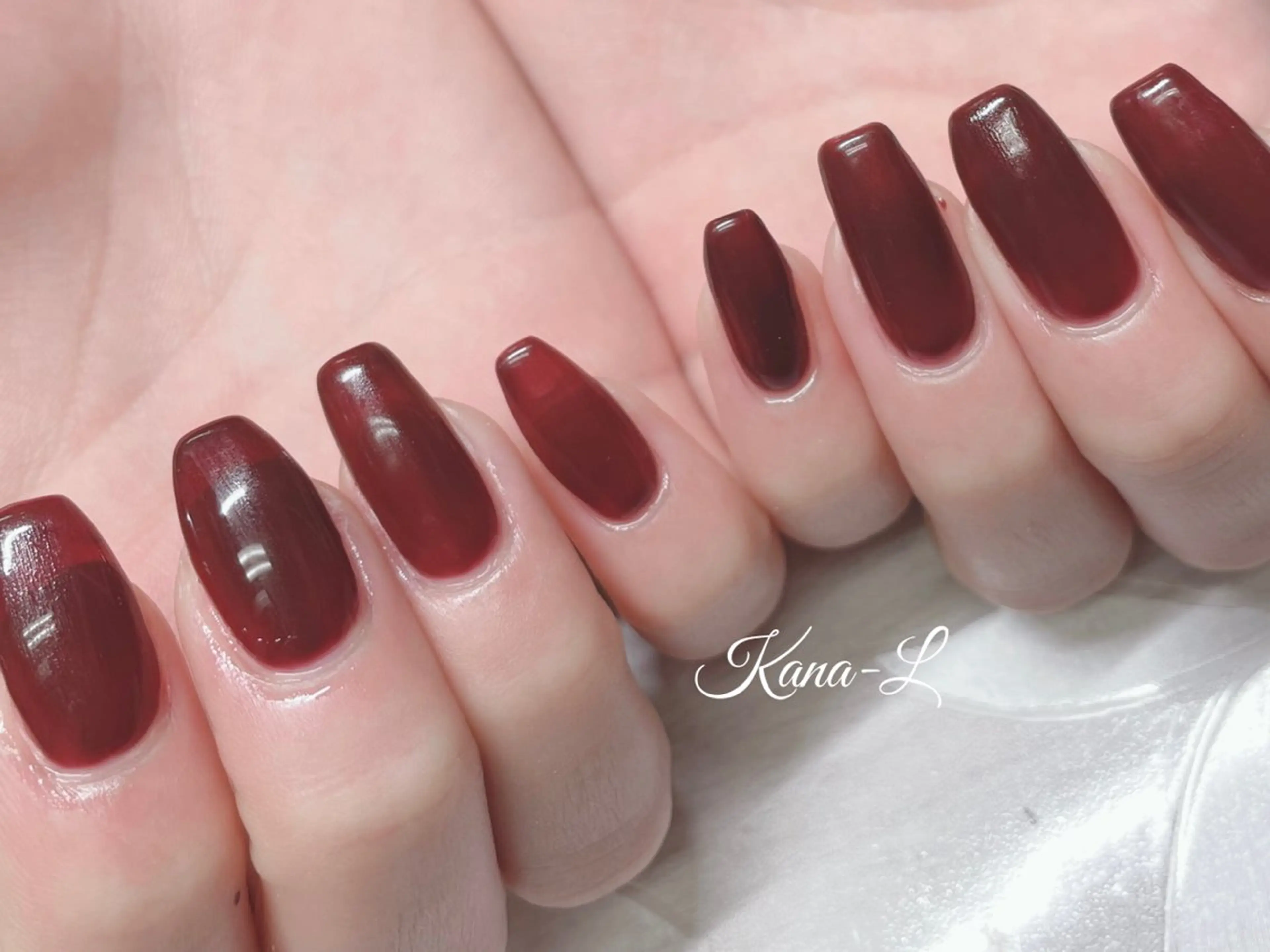 ネイル ジェルネイル 韓国ネイル ワンカラーネイル パラジェル ワンホンネイル 芦辺 香奈のネイルデザイン