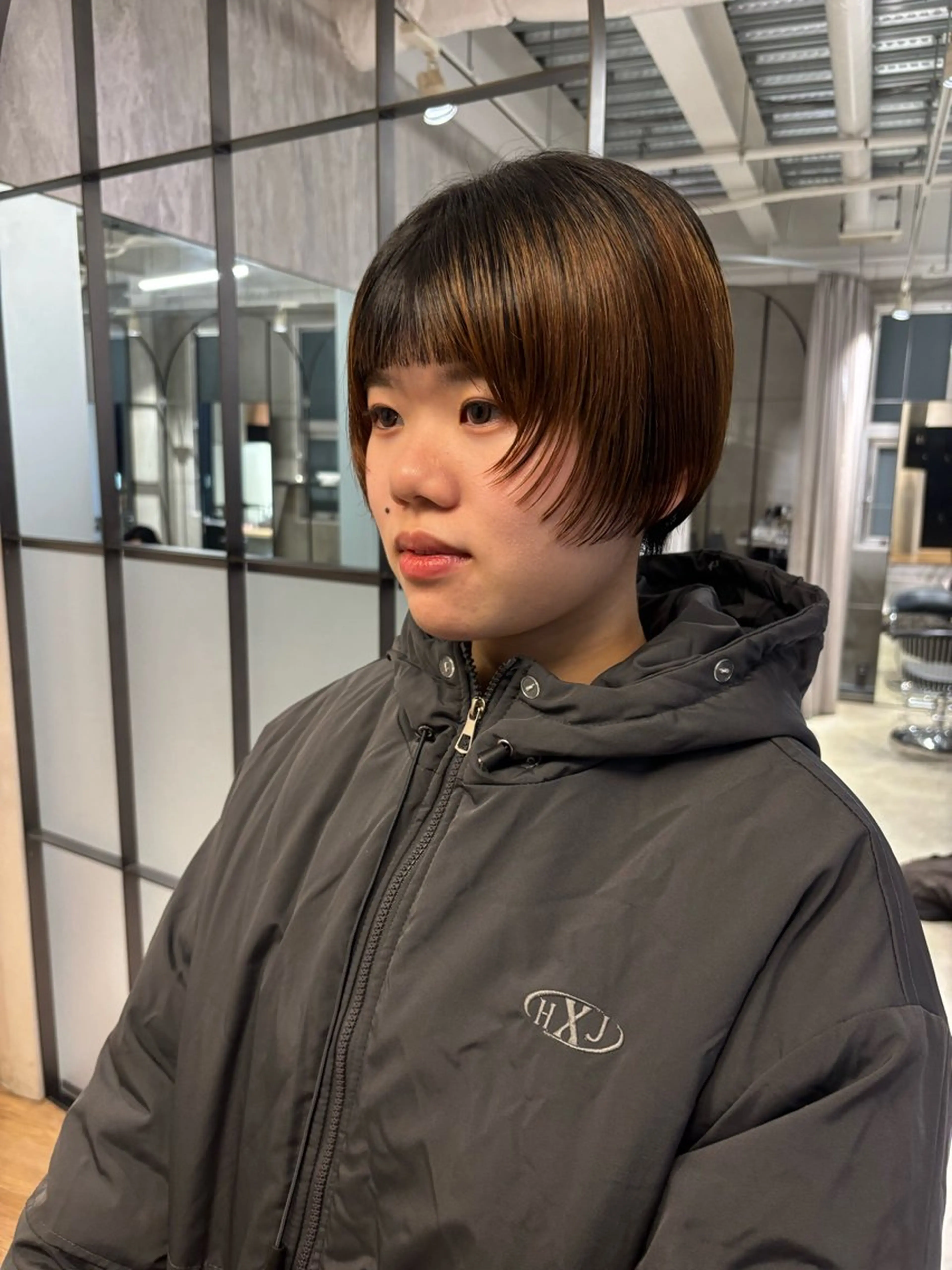 ショート 顔まわりレイヤー レイヤーカット ショートヘア カット 西田 美侑/カットモデルのヘアスタイル