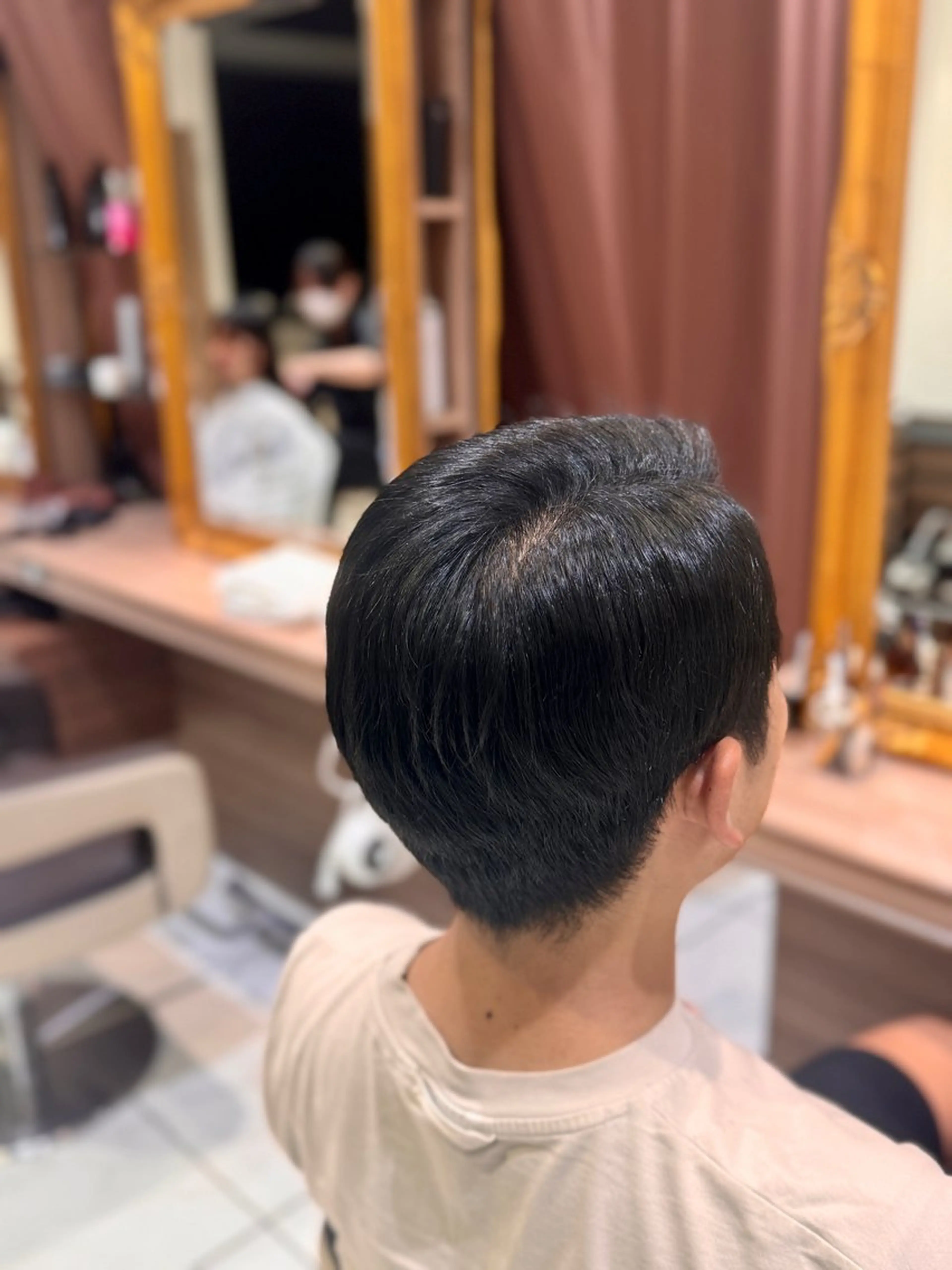 ショート パーマ メンズ 🎍艶カラー🎍 ✨パーマ✨又吉のヘアスタイル