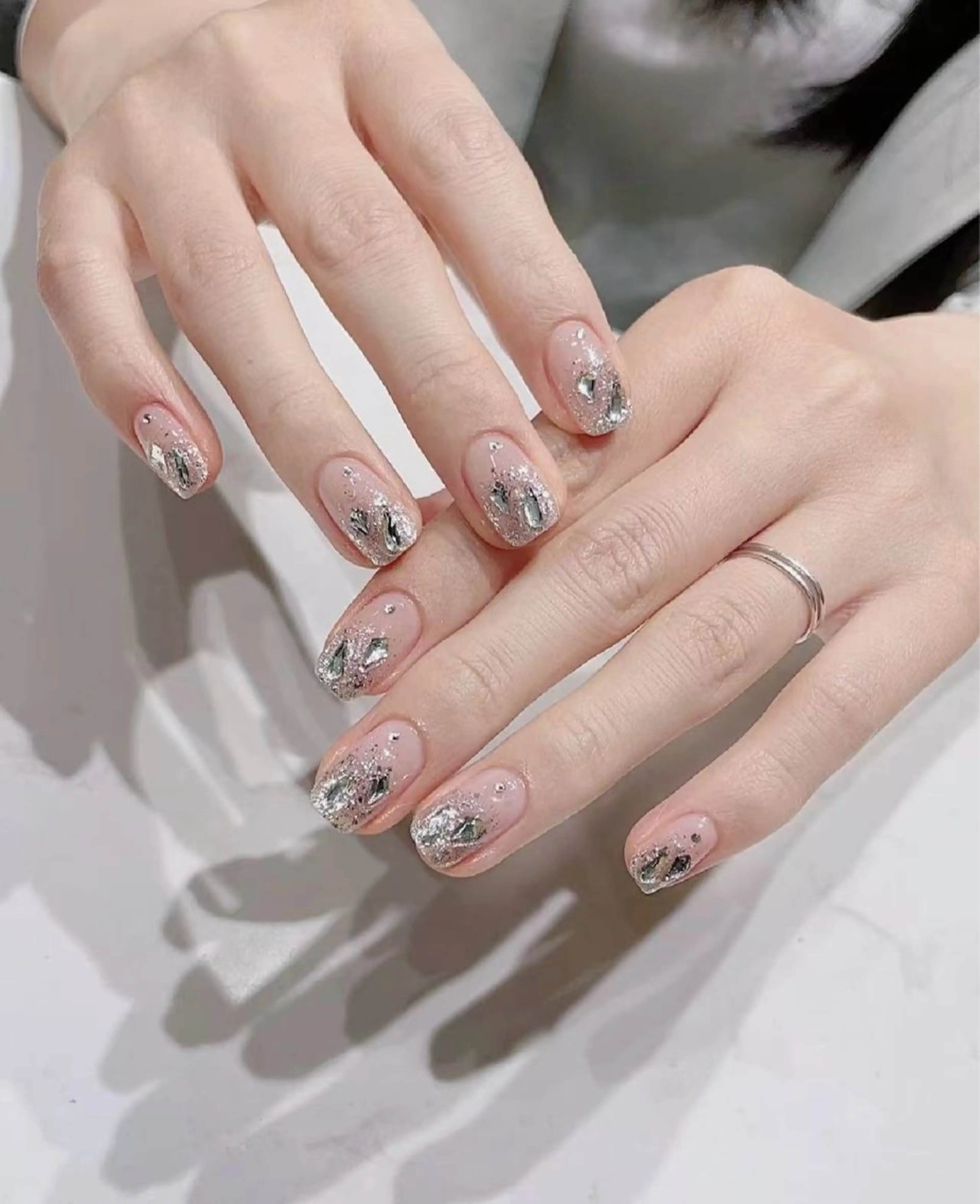 ネイル アートネイル チークネイル 長さ出し フットネイル ジェルネイル ラッキーネイルサロン西川口東口店所属・山田 由奈のネイルデザイン