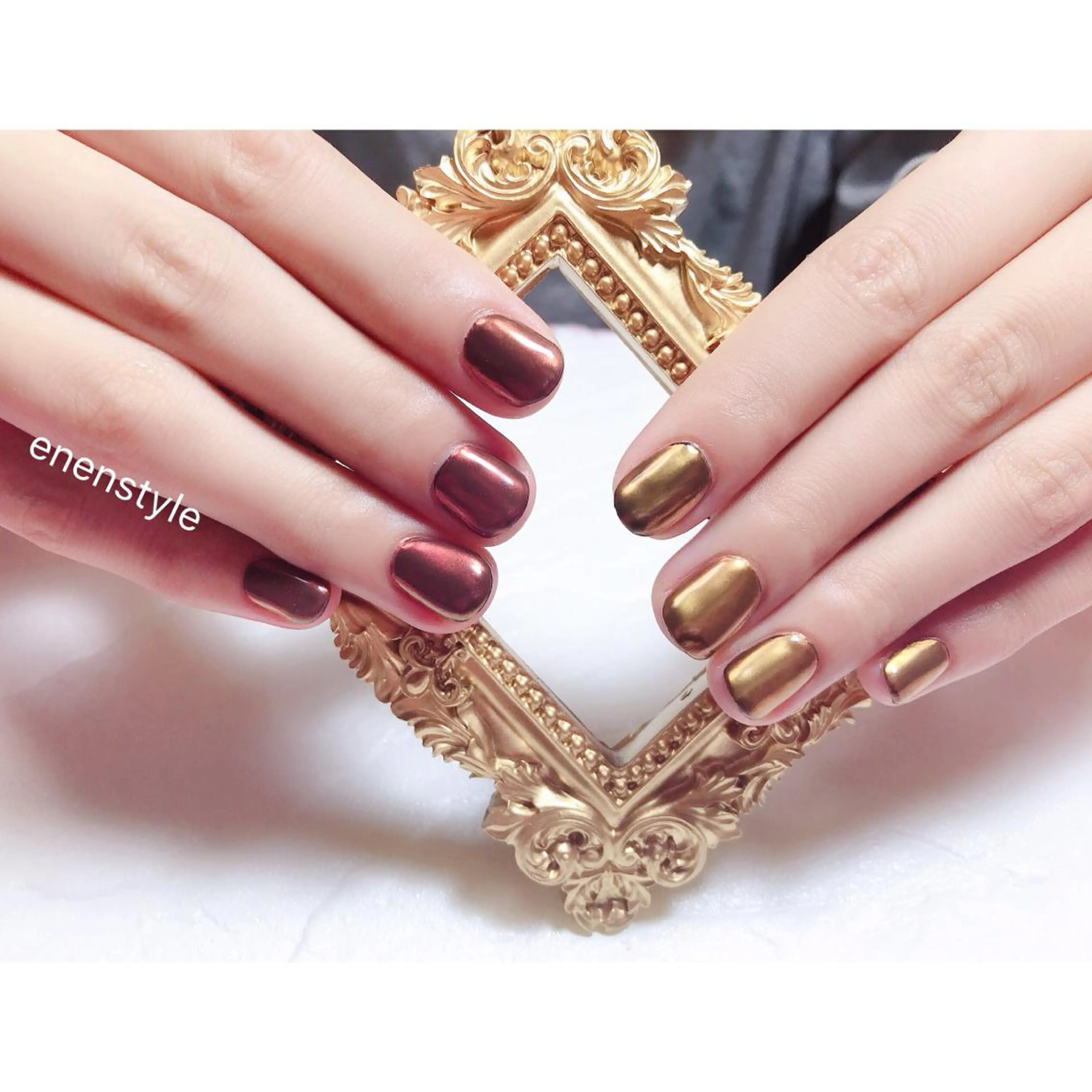 ショート ネイル ジェルネイル キラキラネイル ミラーネイル ニュアンスネイル オフィスネイル ハンドネイル 👑enen style👑のネイルデザイン