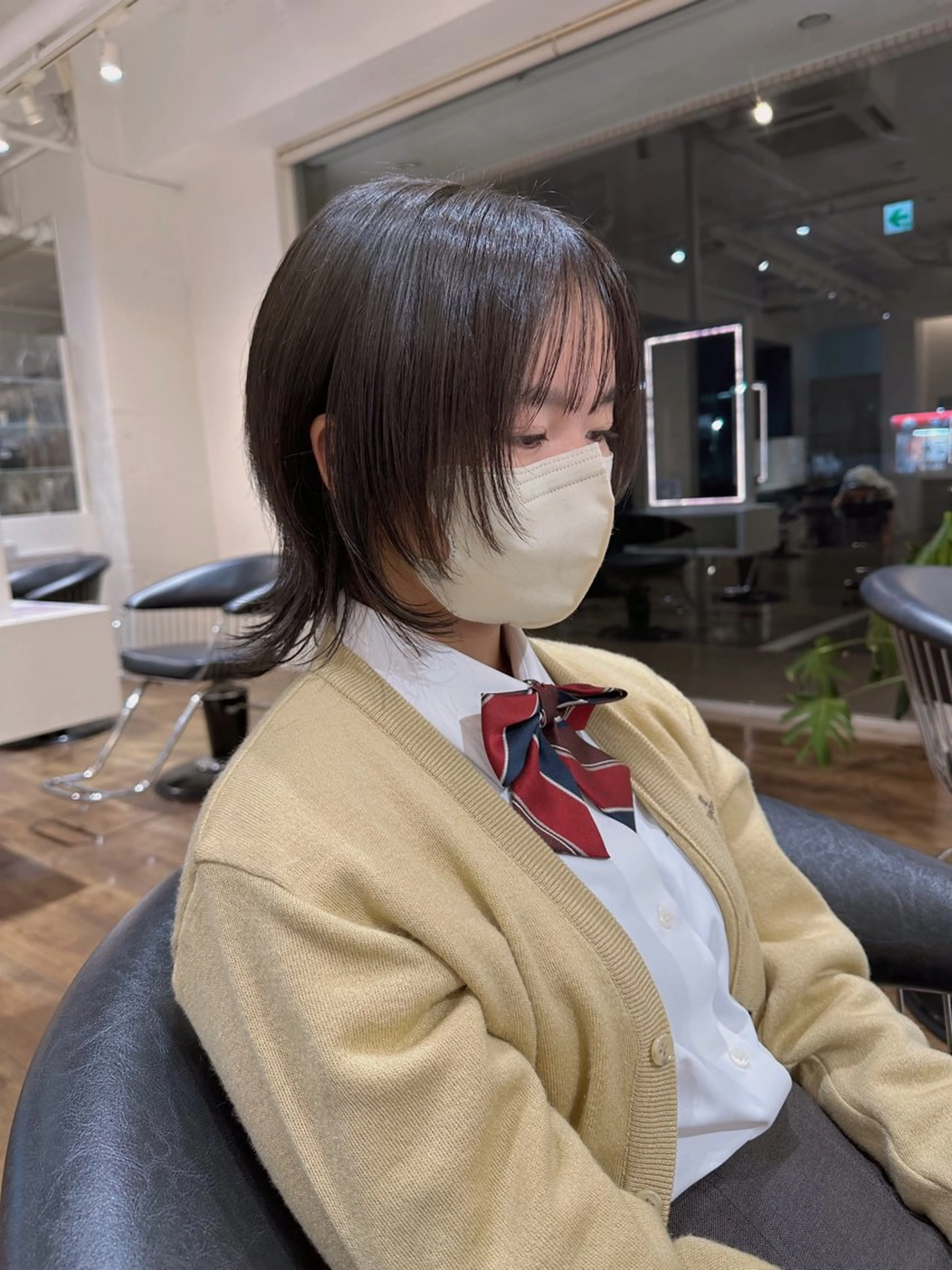 ミディアム ショート/レイヤー/ ボブ/安本和史のヘアスタイル