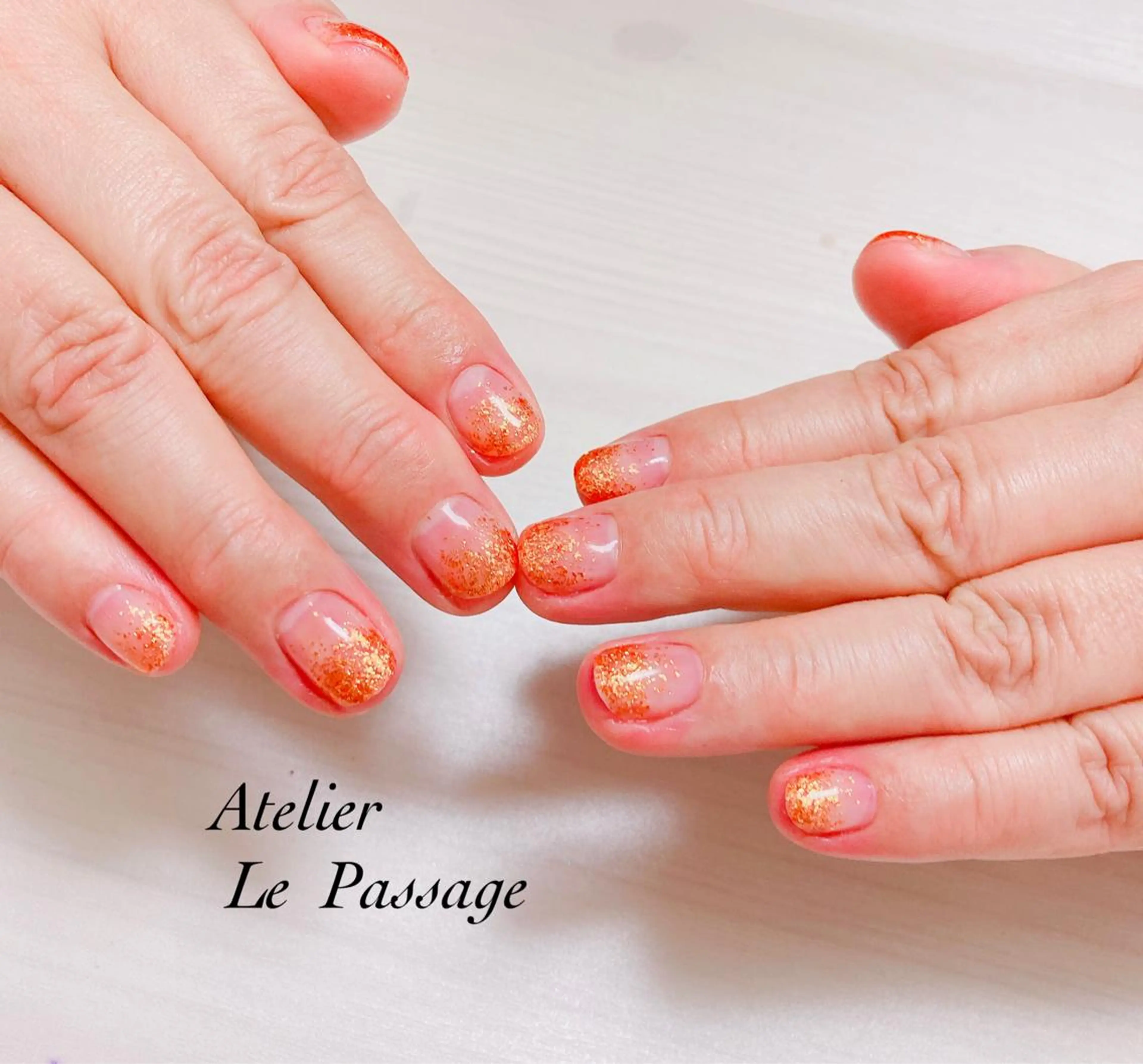 ネイル ジェルネイル ラメ(グリッター) ラメグラデーション ニュアンスネイル オフィスネイル Atelier Le Passage所属・h nakatsukaのネイルデザイン