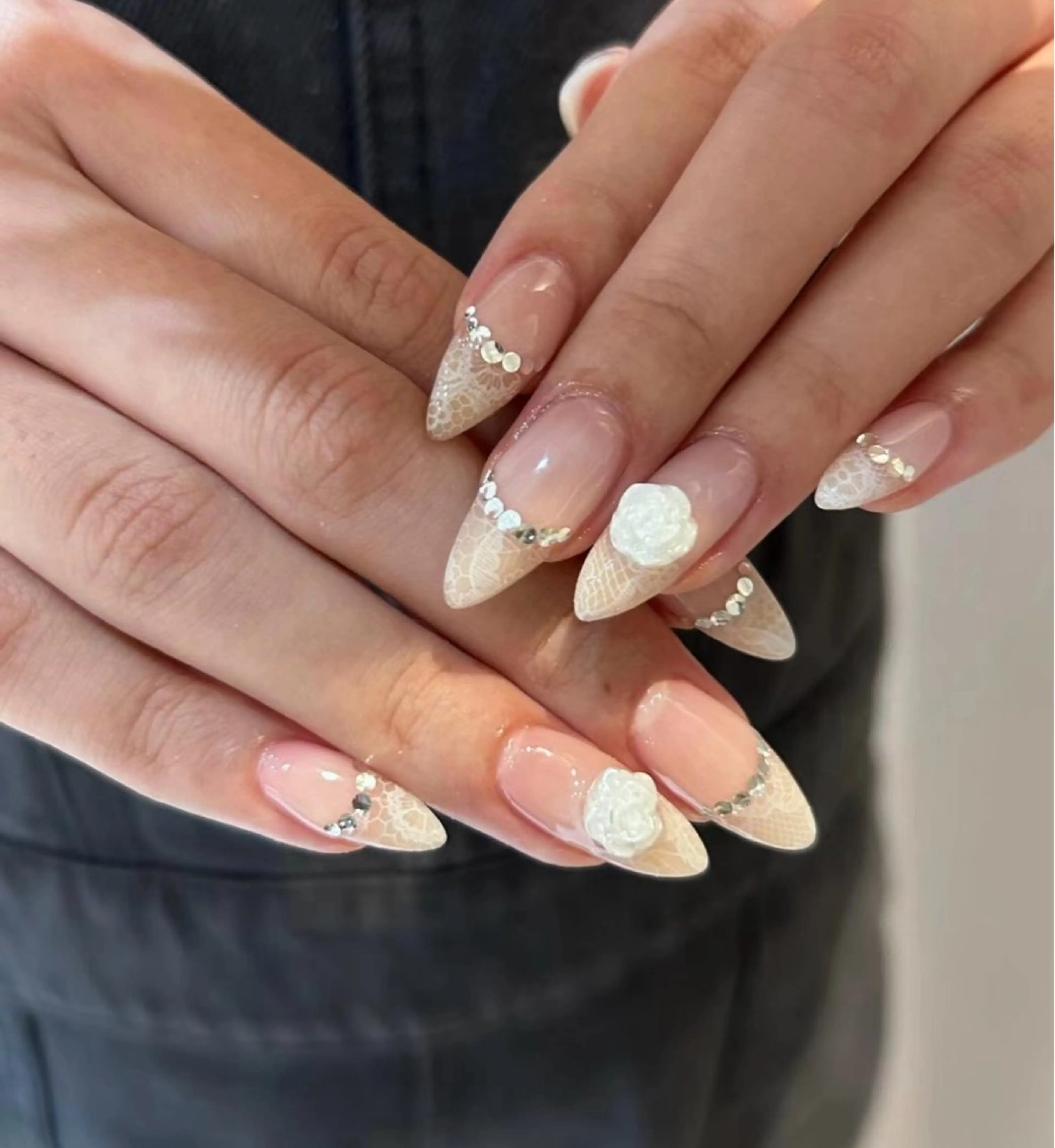 ネイル 大塚眉毛|ハンドケア |肌管理の眉毛・アイブロウイメージ