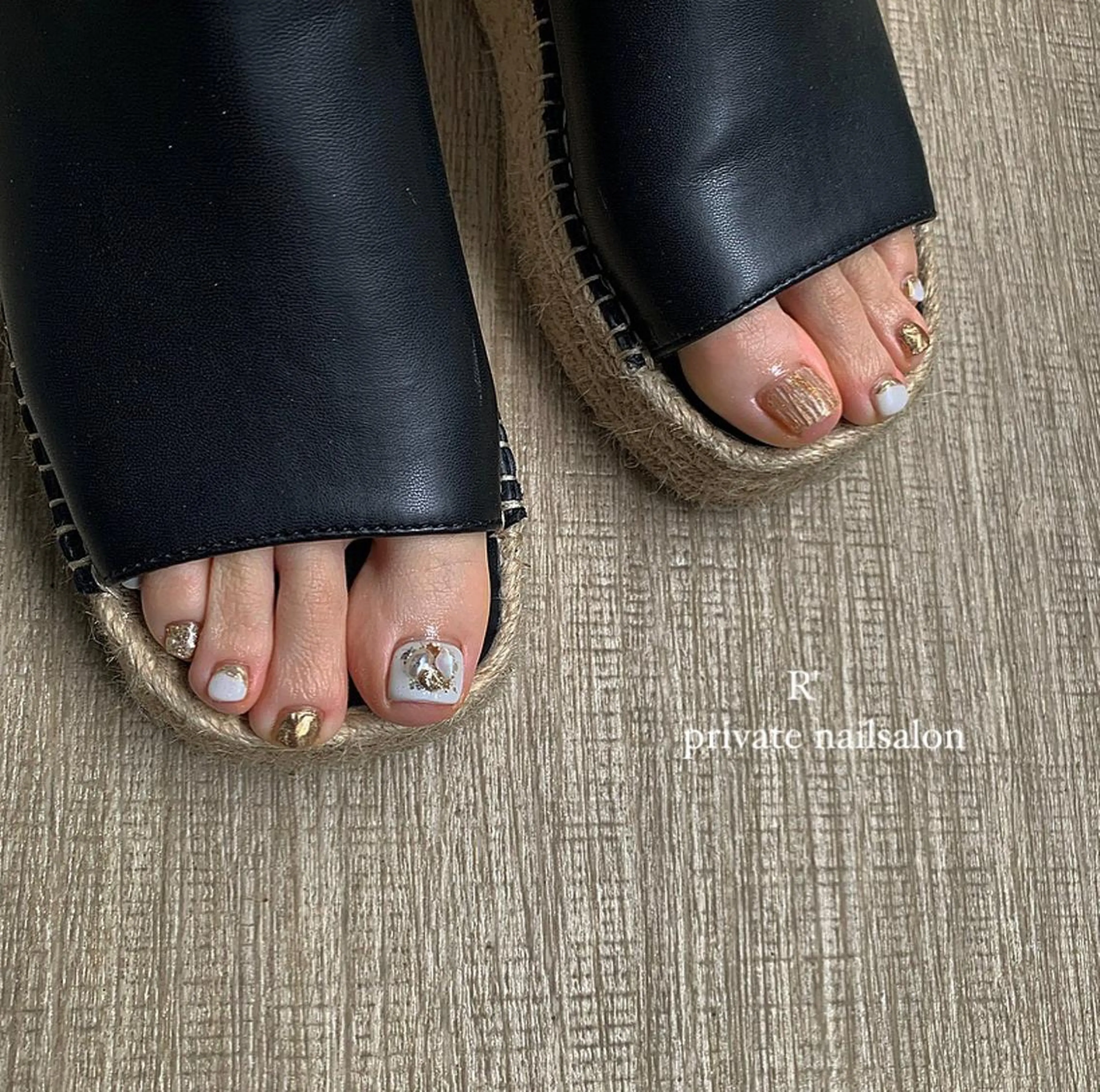 ネイル フットネイル ニュアンスネイル Bersinar nail所属・Bersinar nail(rina)のネイルデザイン