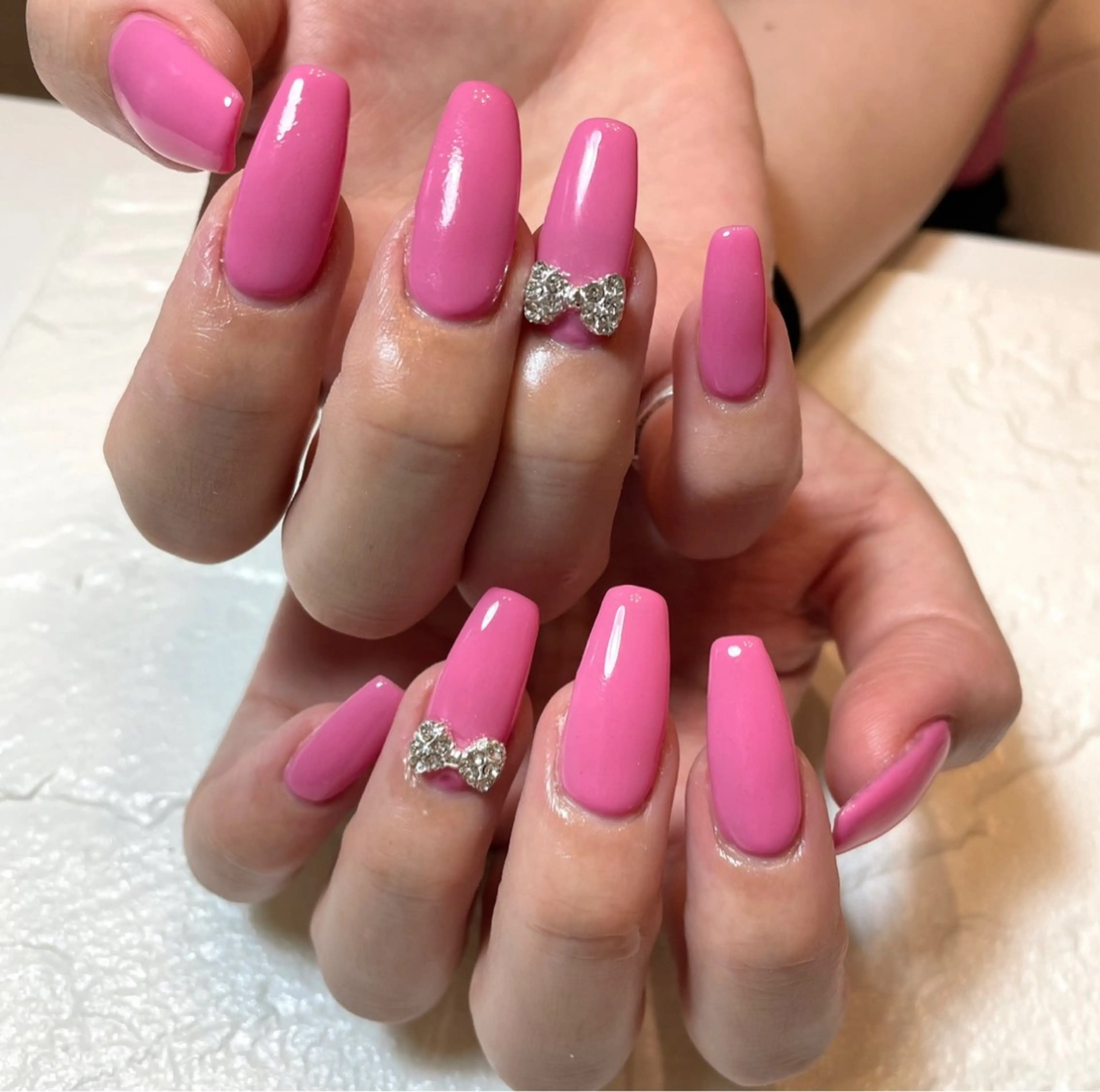 ネイル Aulu'bネイル ボディージュエリーのネイルデザイン