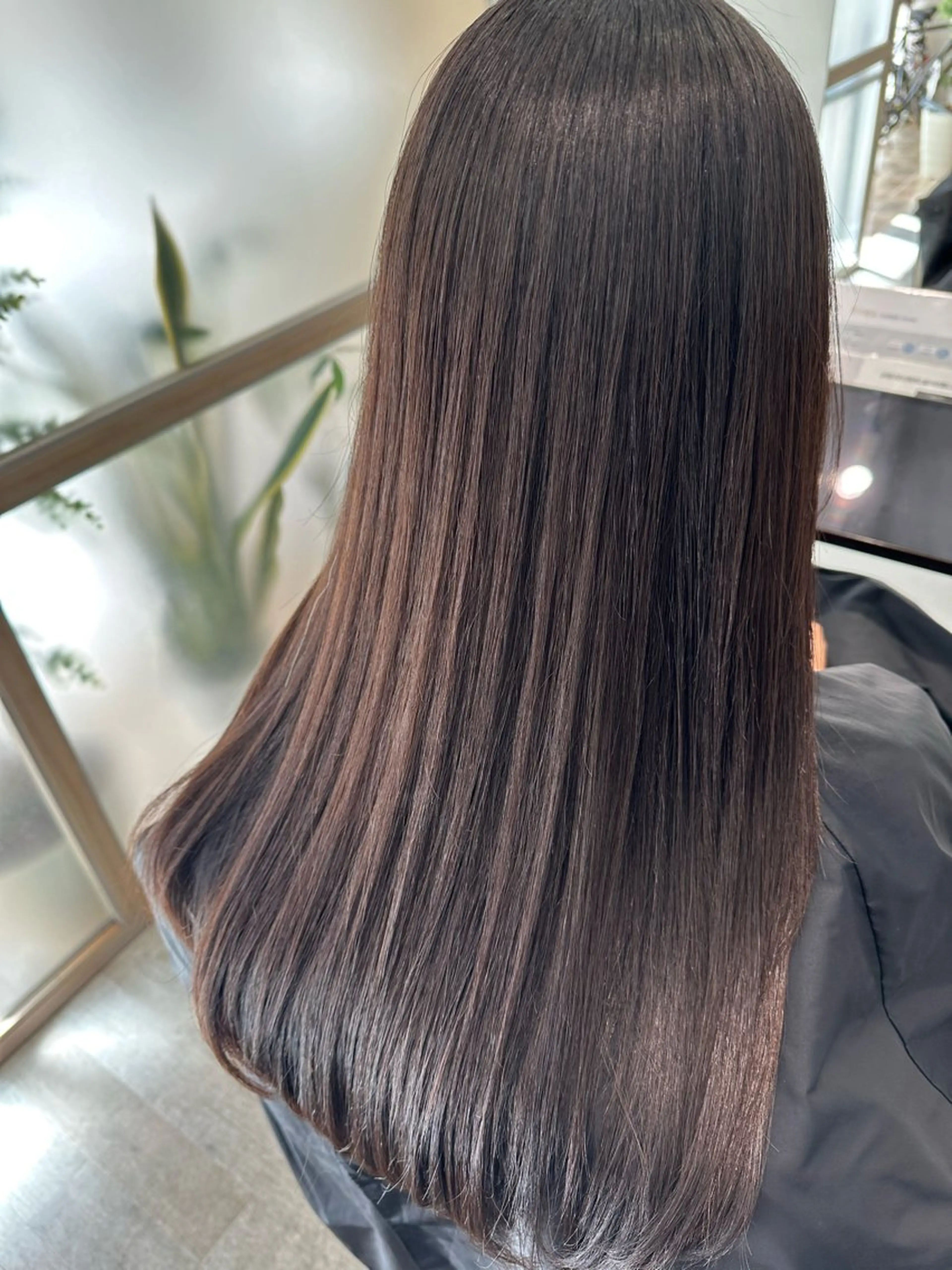 ロング カット 縮毛矯正 トリートメント 佐藤 はるとのヘアスタイル