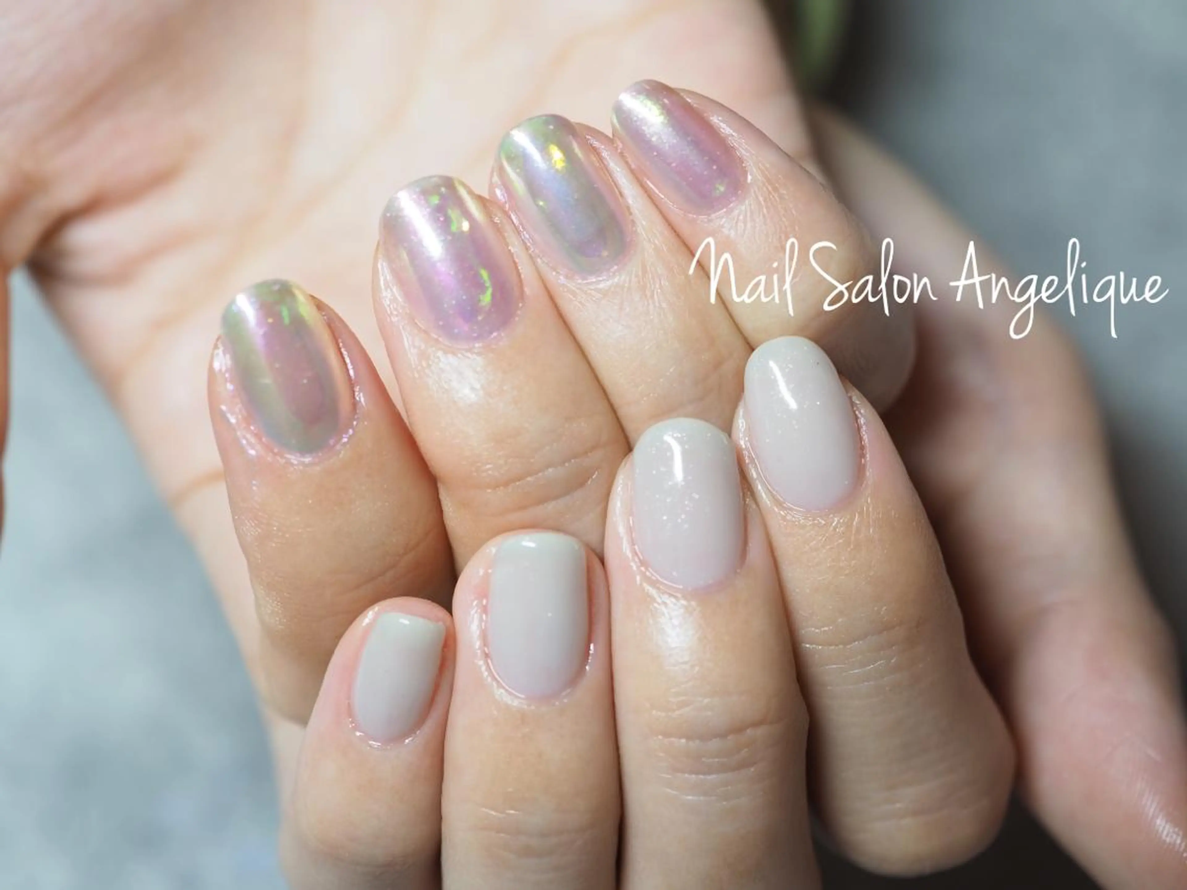 ソフトジェルオフ込☆ジェルネイル（マグネット/ミラー/オーロラ/ホイルから選択可）の写真