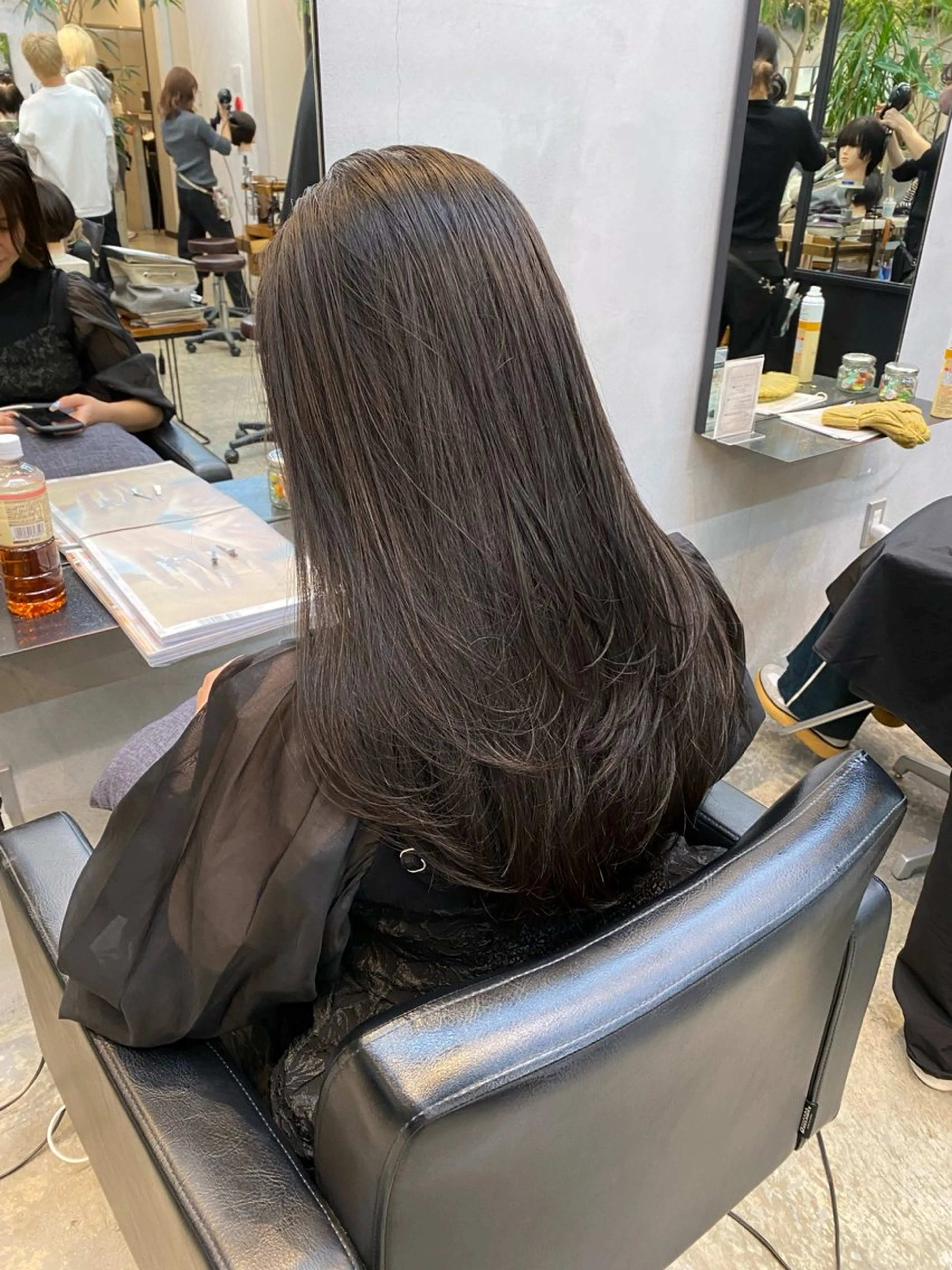 ロング アッシュ ピンクブラウン Belle銀座並木通り店所属・井手草一朗/ パーマ/ハイライト◎のヘアスタイル