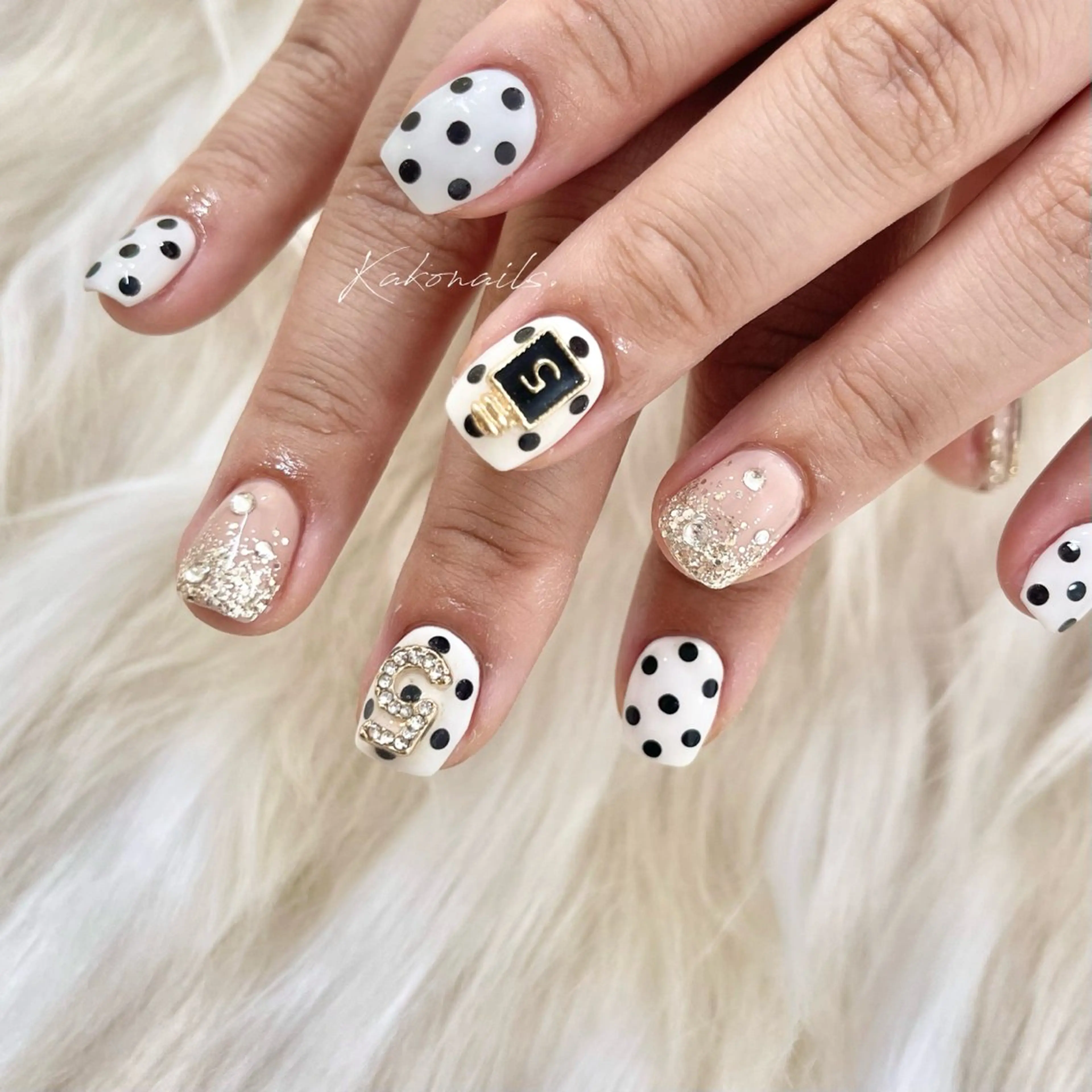 ネイル ハンドネイル フットネイル KAKO momo京橋のネイルデザイン