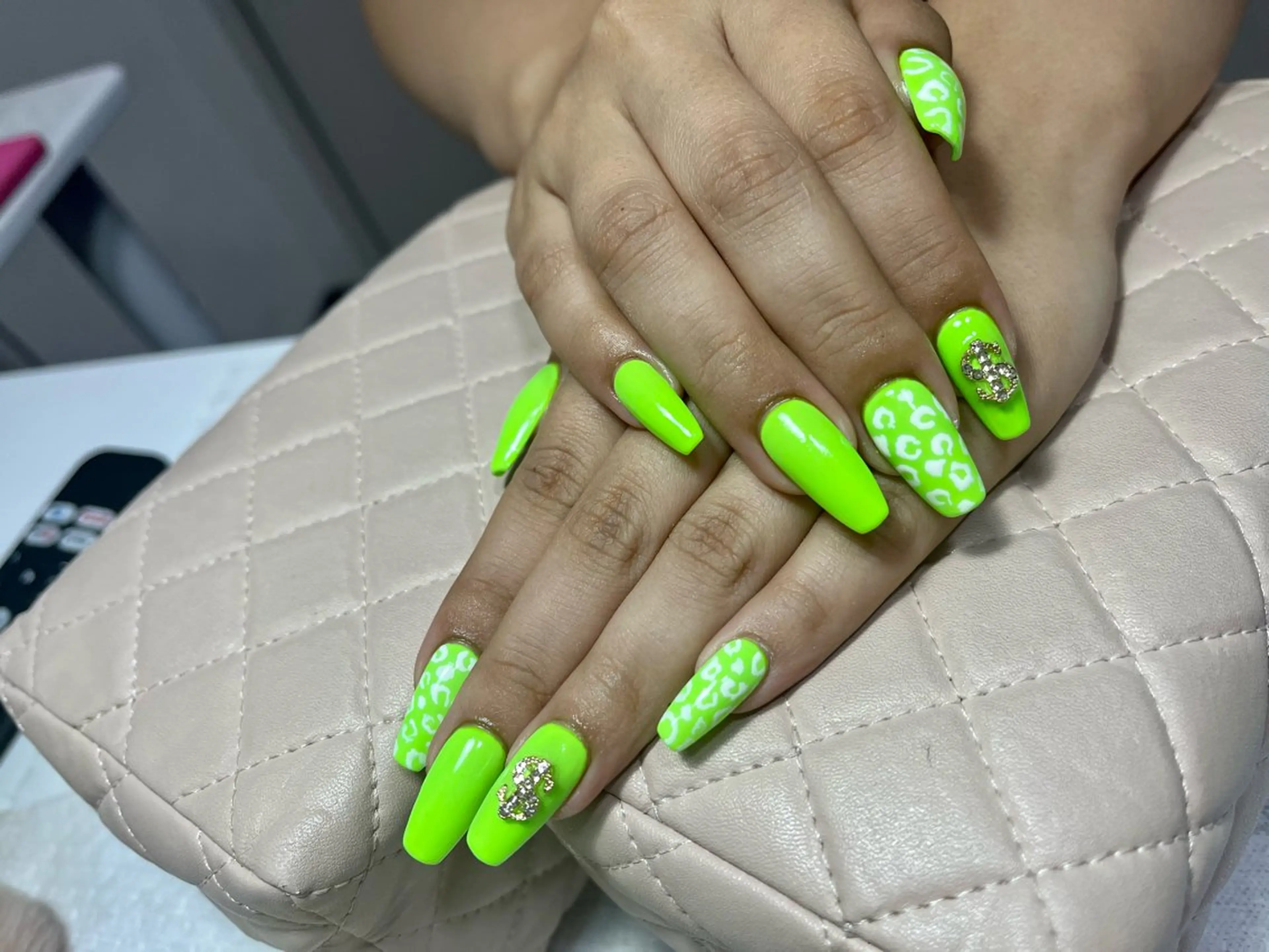 ネイル アートネイル ハンドネイル goldgleams ちなのネイルデザイン