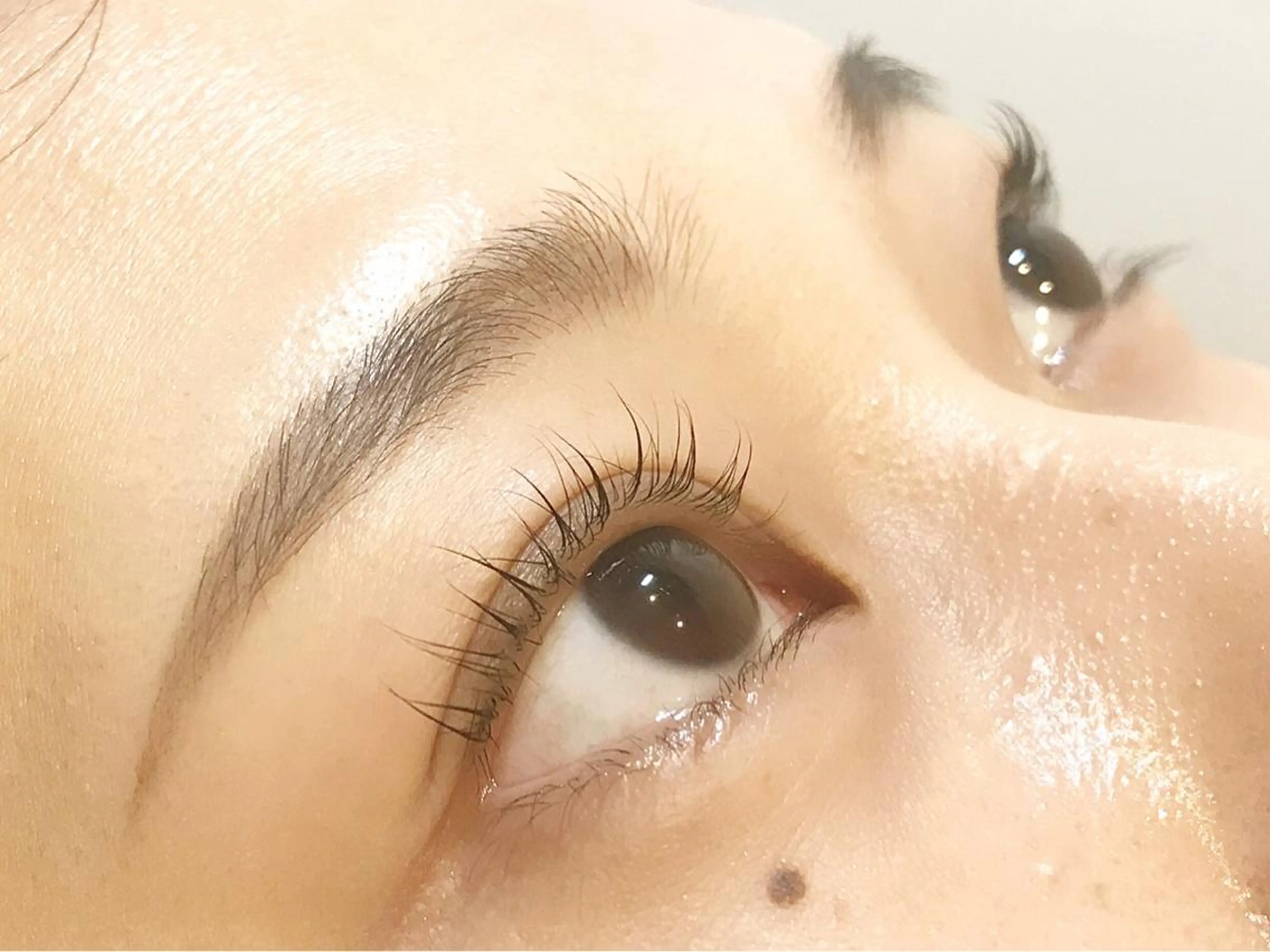 マツエク・マツパ miel大宮店所属・矢部 奈々の眉毛・アイブロウイメージ