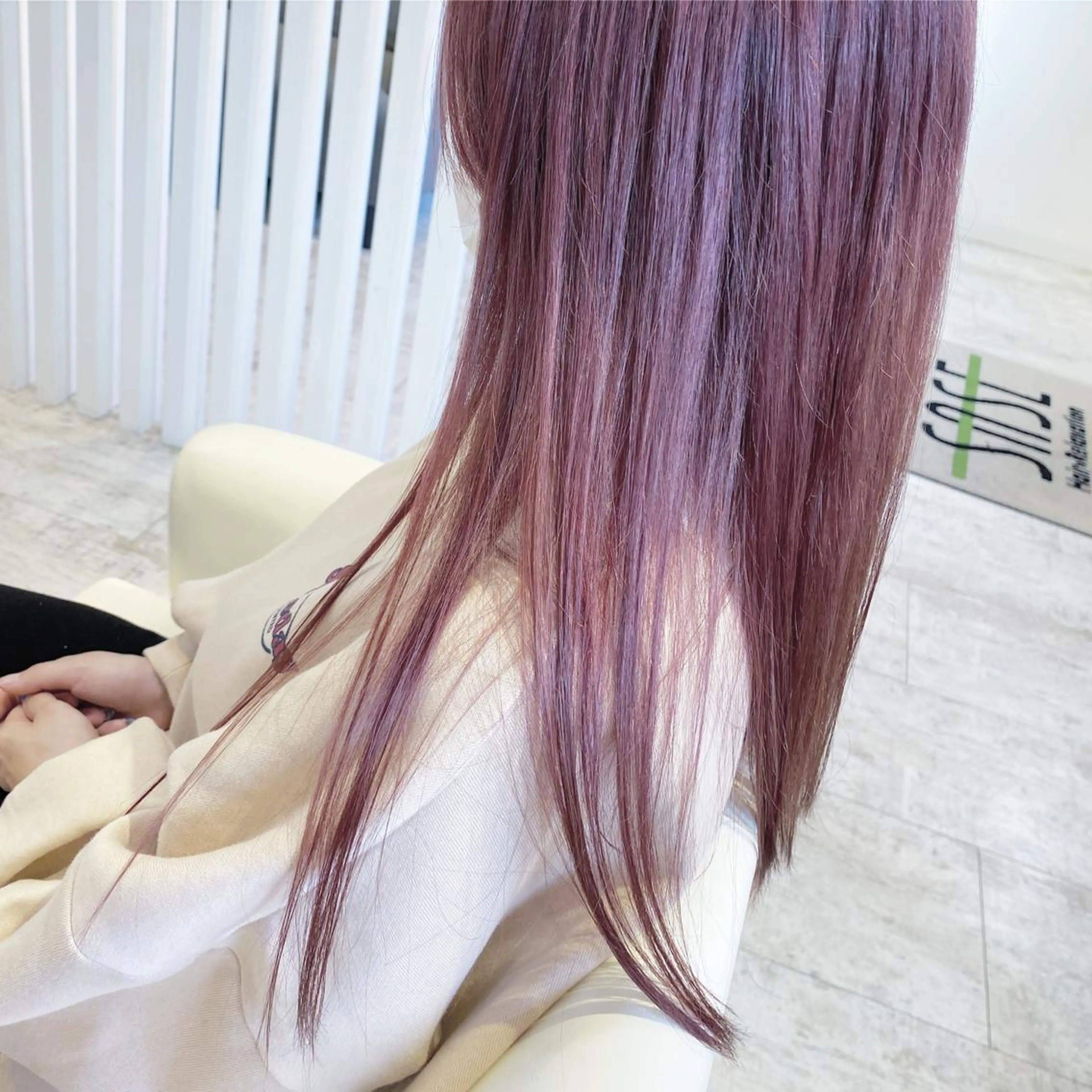 ロング カラー ブリーチなしWカラー /酸性ストレート河本のヘアスタイル