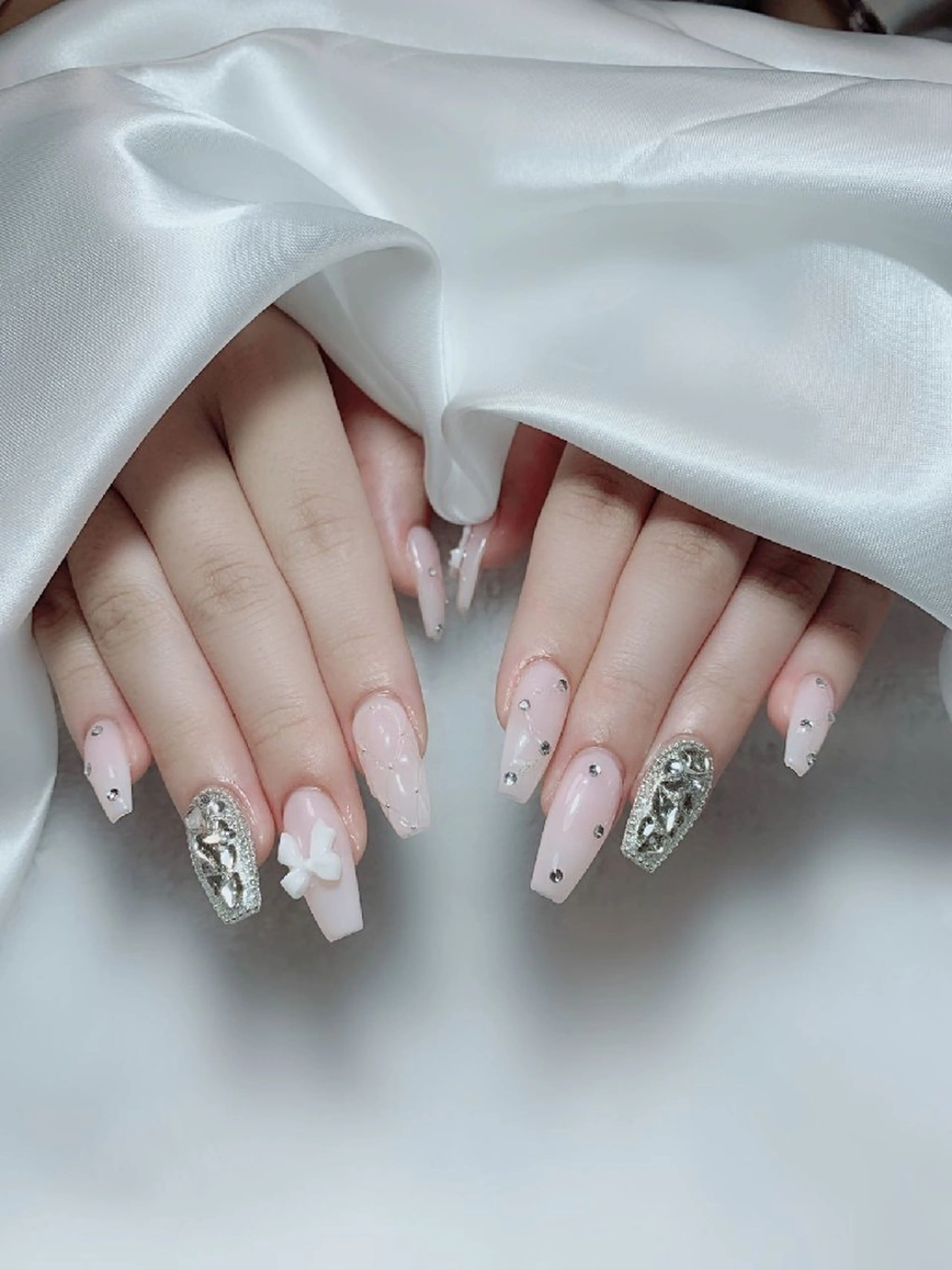 ネイル Amina nail salonのネイルデザイン