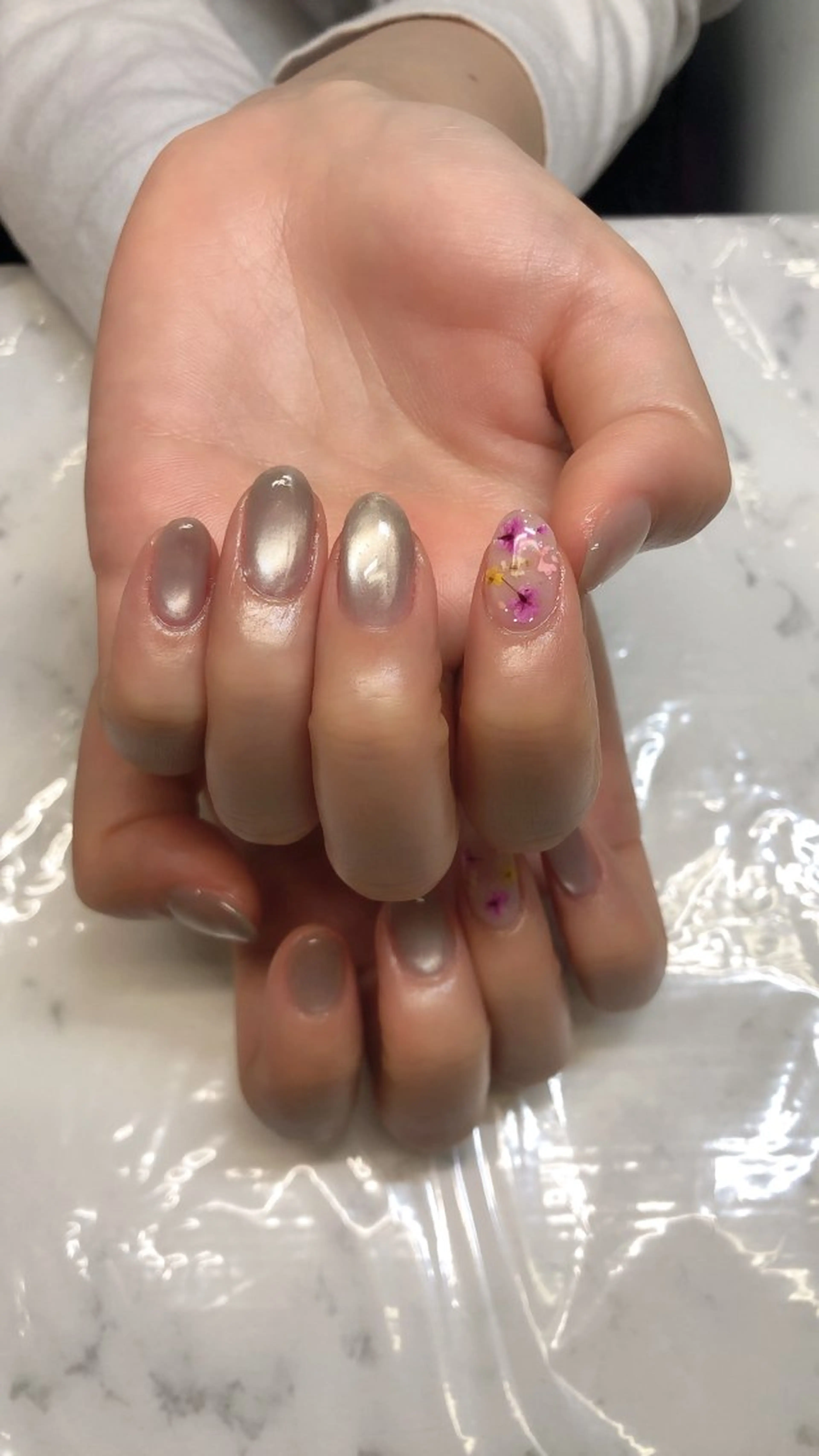 ネイル 💎Guarendo💎錦糸町店所属・✨アン ミユ✨のネイルデザイン