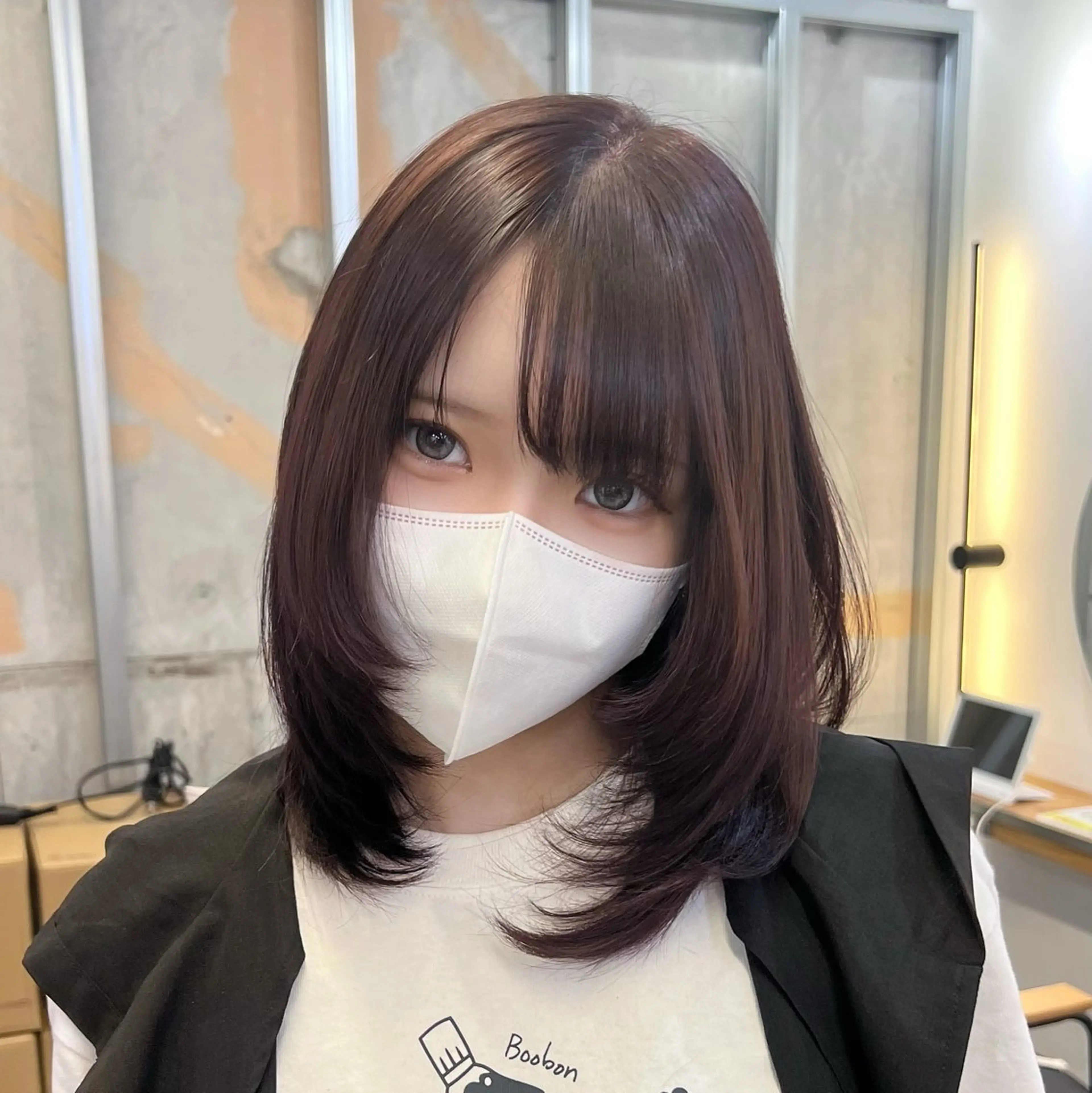 ロング カラー パーマ ベージュカラー 黒髪 ブルーカラー ブルーブラック ブラウンカラー カット ヘアカラー 縮毛矯正 トリートメント ブリーチなし/ ベージュ/akiraのヘアスタイル