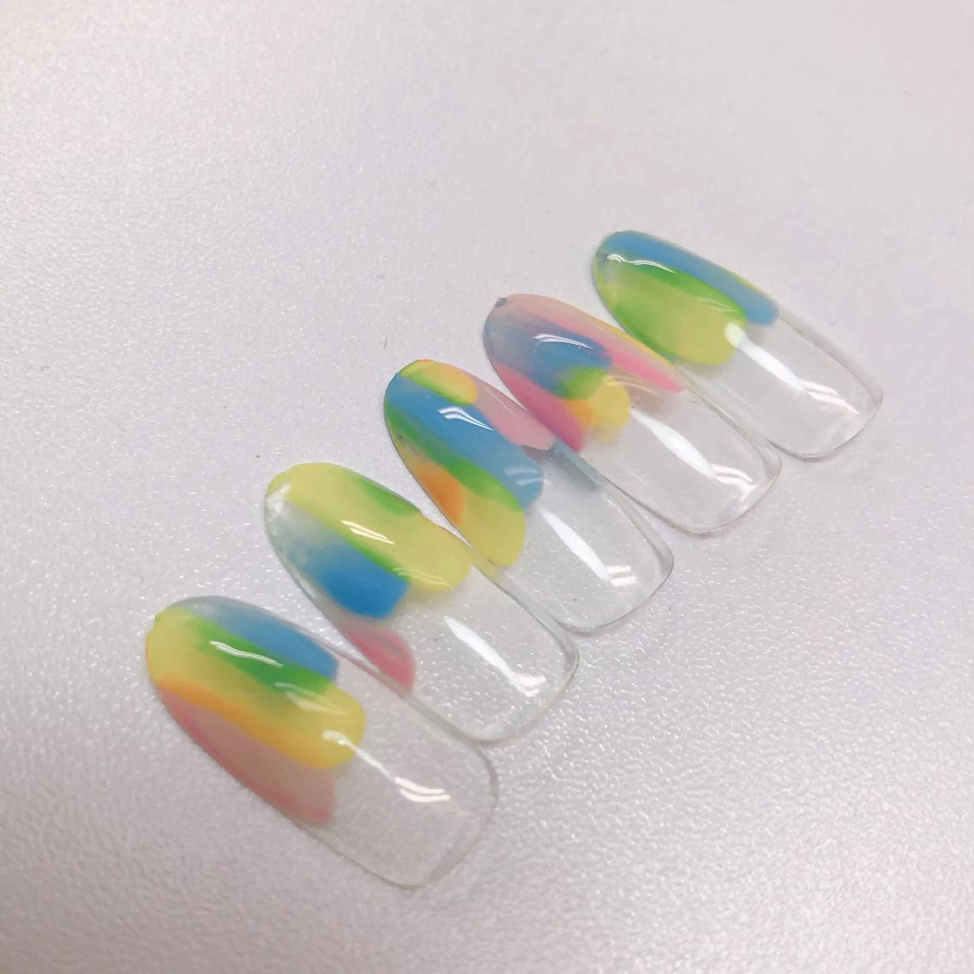 ネイル Bella  totalbeauty所属・Bella 齋藤理奈のネイルデザイン