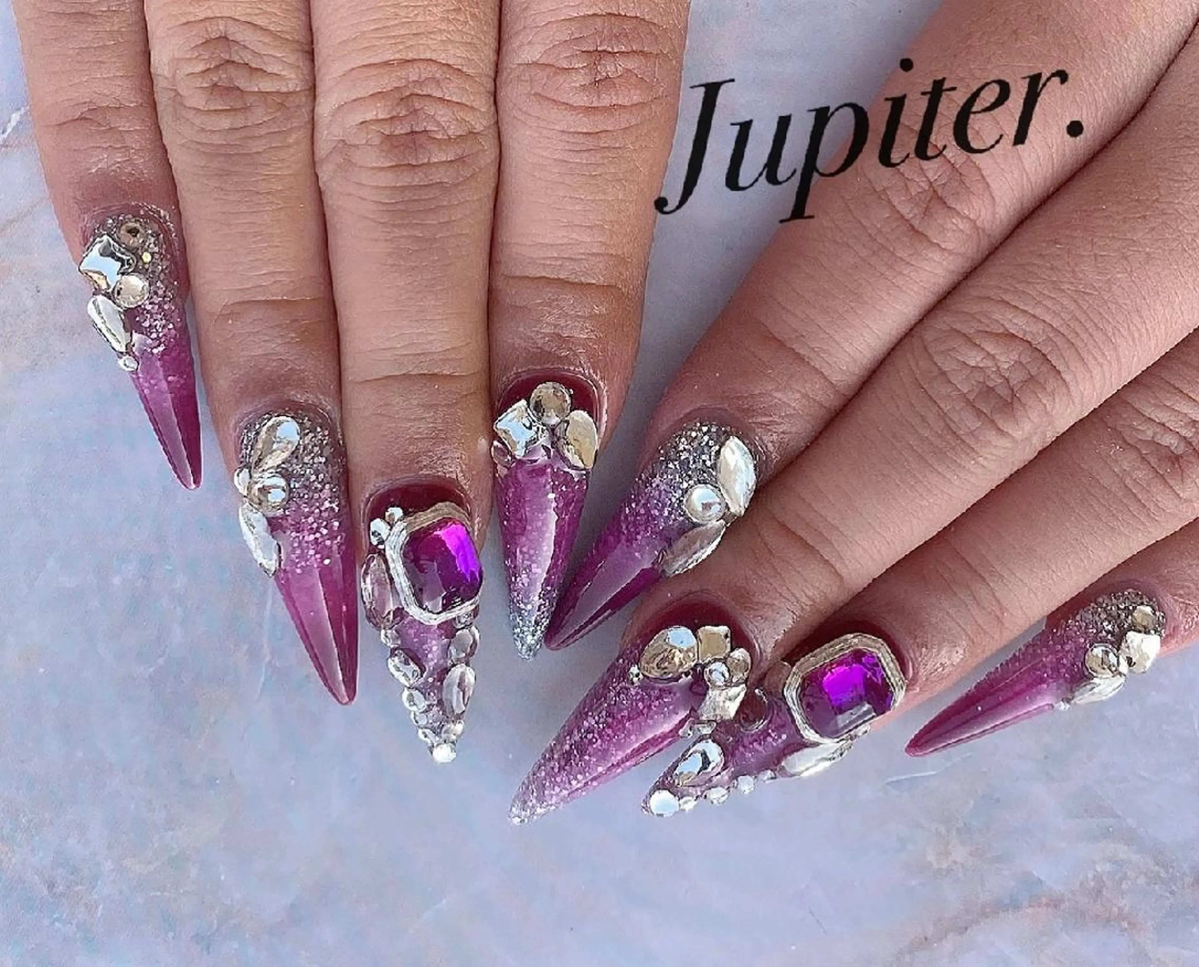 ネイル PrivateSalon Jupiter所属・Jupiter .のネイルデザイン
