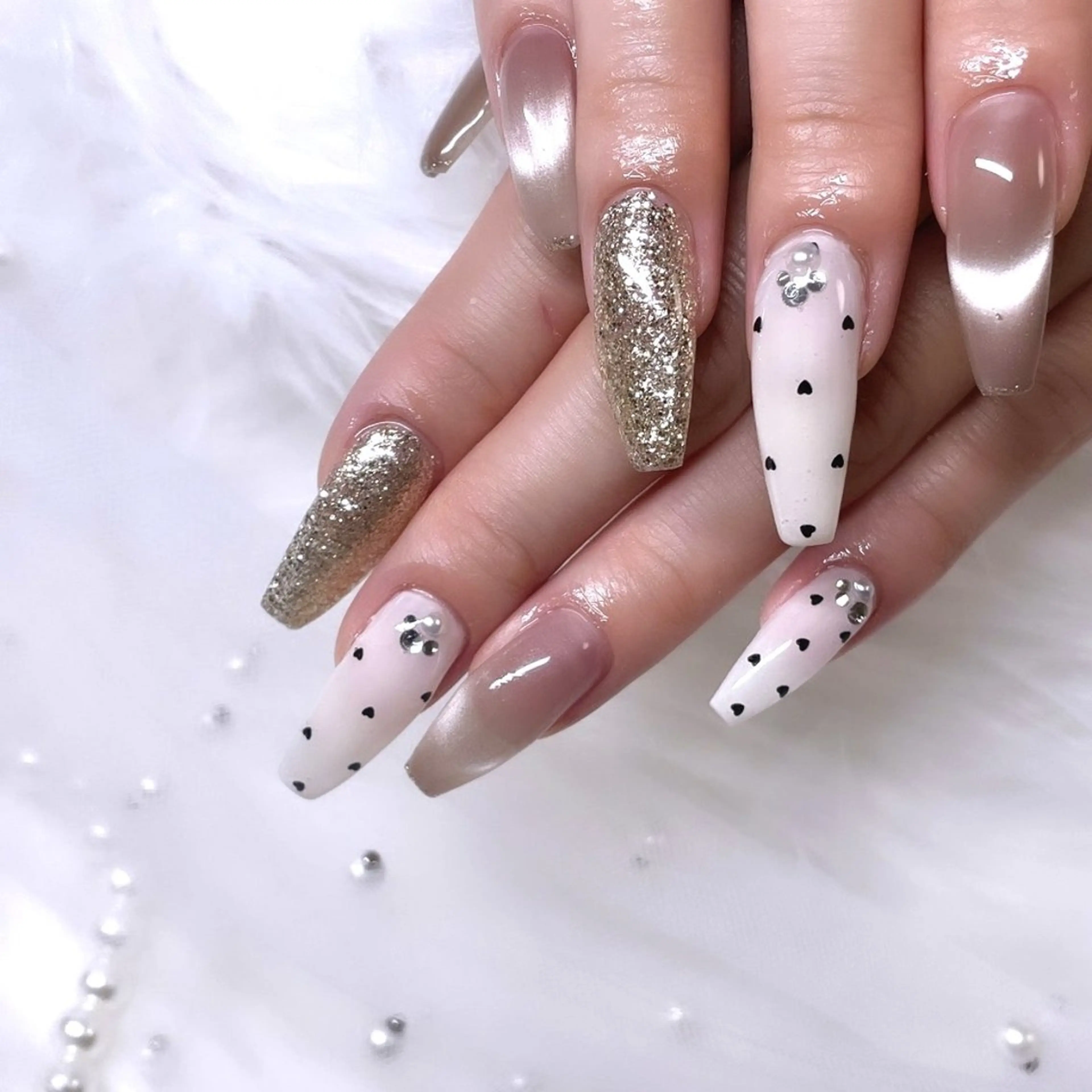 ネイル ドット ハンドネイル Salon　Lisia所属・Salon Lisiaのネイルデザイン