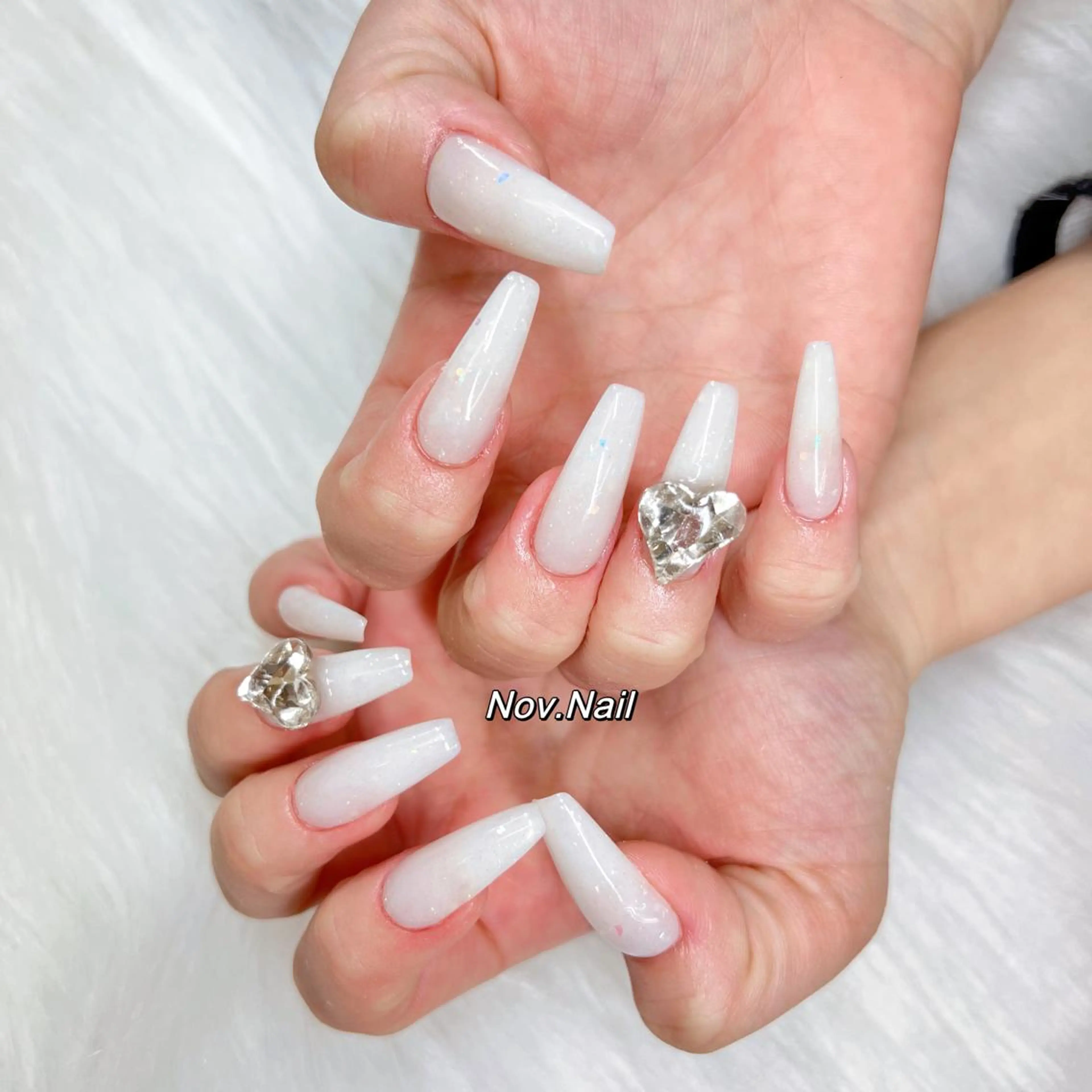 ネイル Nov. ネイルサロンのネイルデザイン