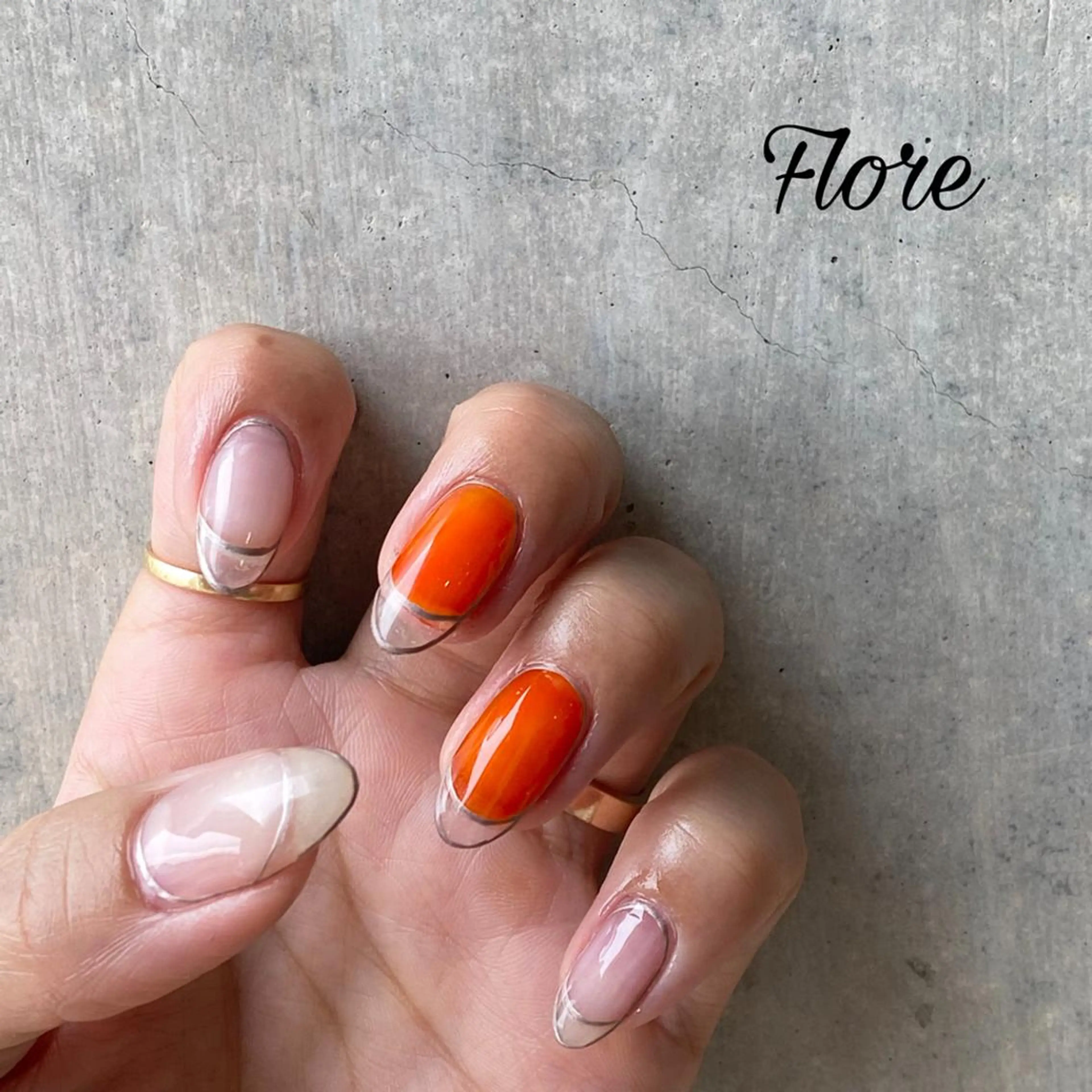 ネイル 韓国ネイル Flore (フロール)の眉毛・アイブロウイメージ