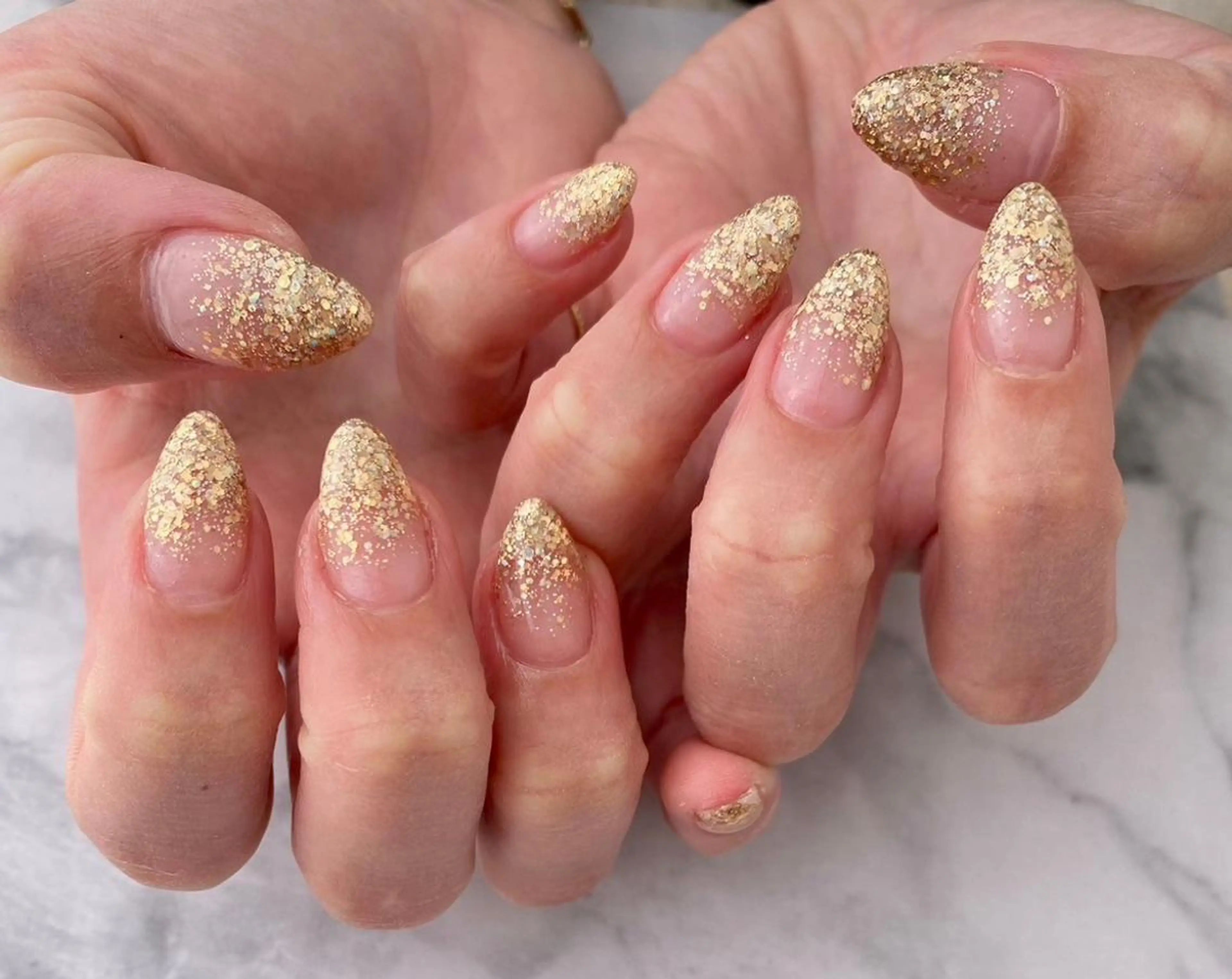 ネイル FIRST 姪浜 Jrネイリスト　aiのネイルデザイン