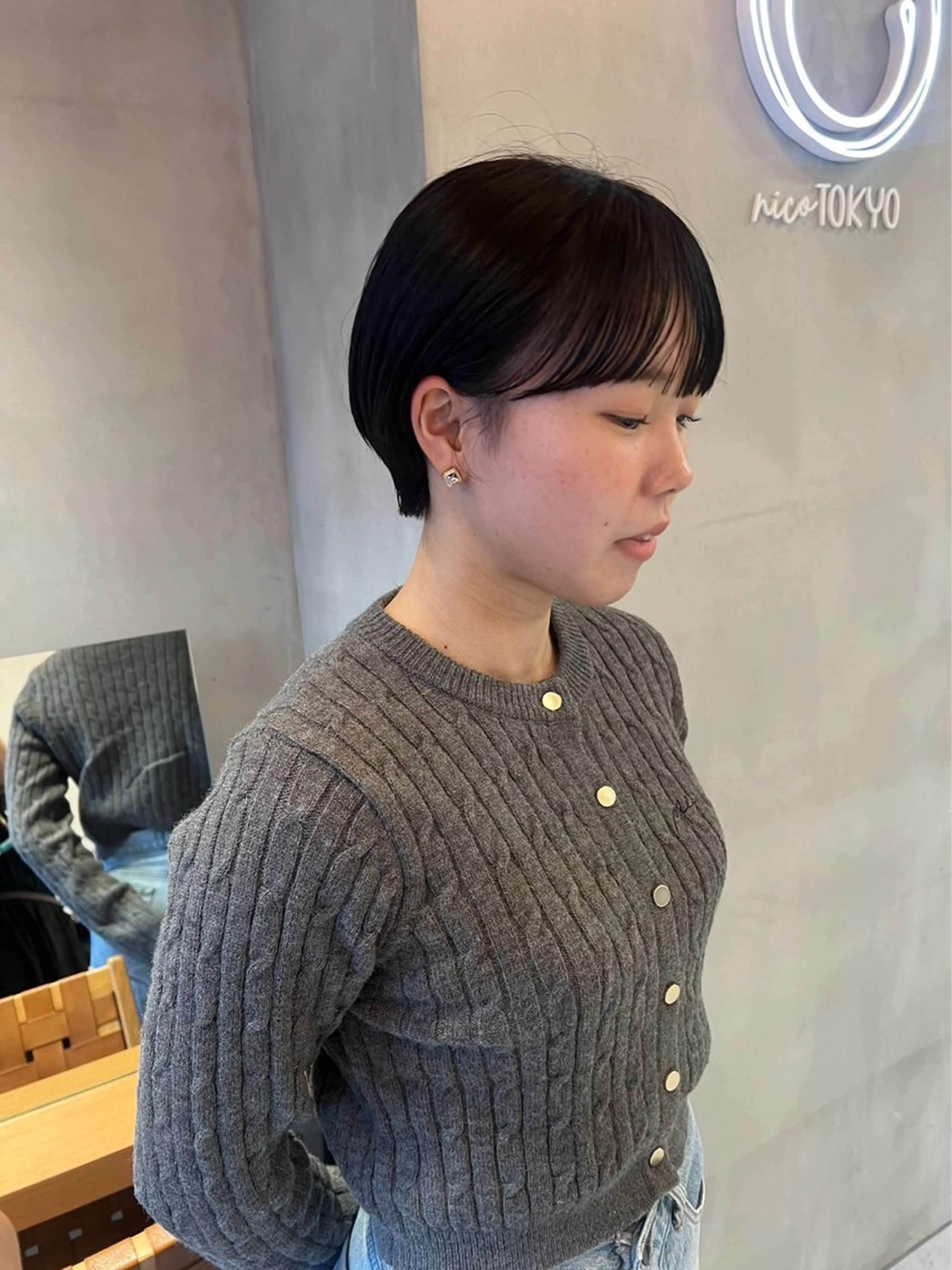 ショート センターパート /ニュアンスパーマのヘアスタイル