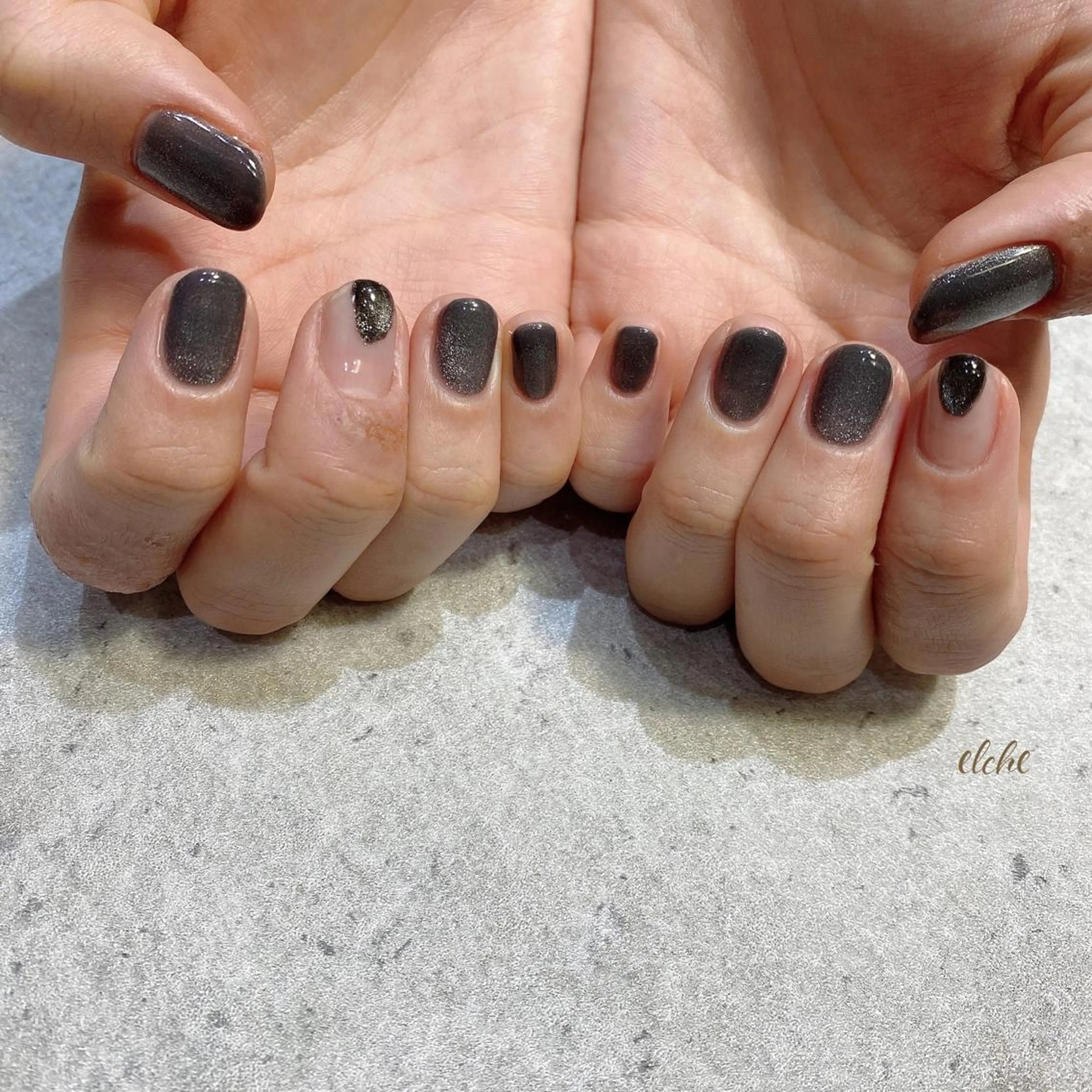 ネイル マグネットネイル Rio 𓍼のネイルデザイン