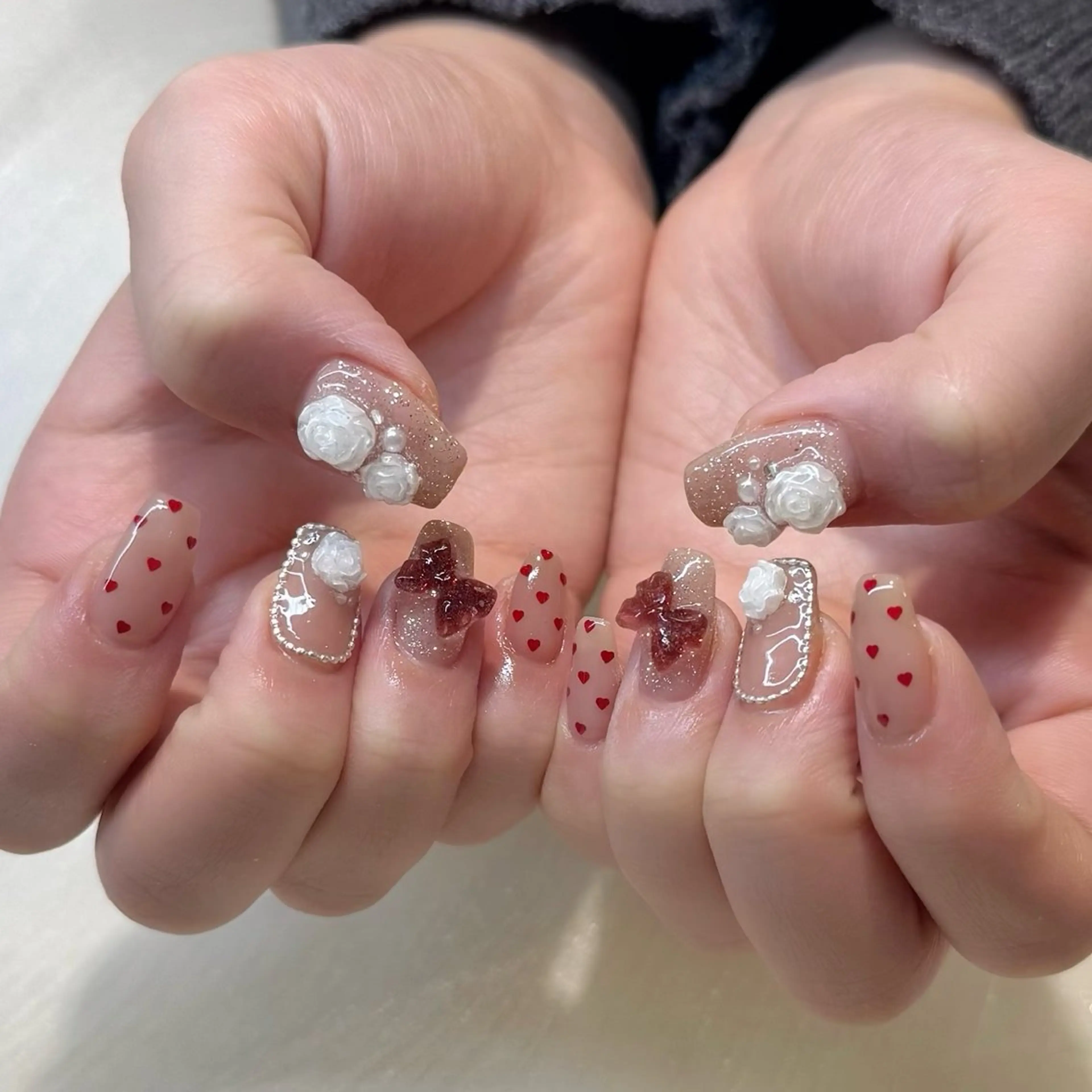 ネイル ハンドネイル 新井 ひなののネイルデザイン