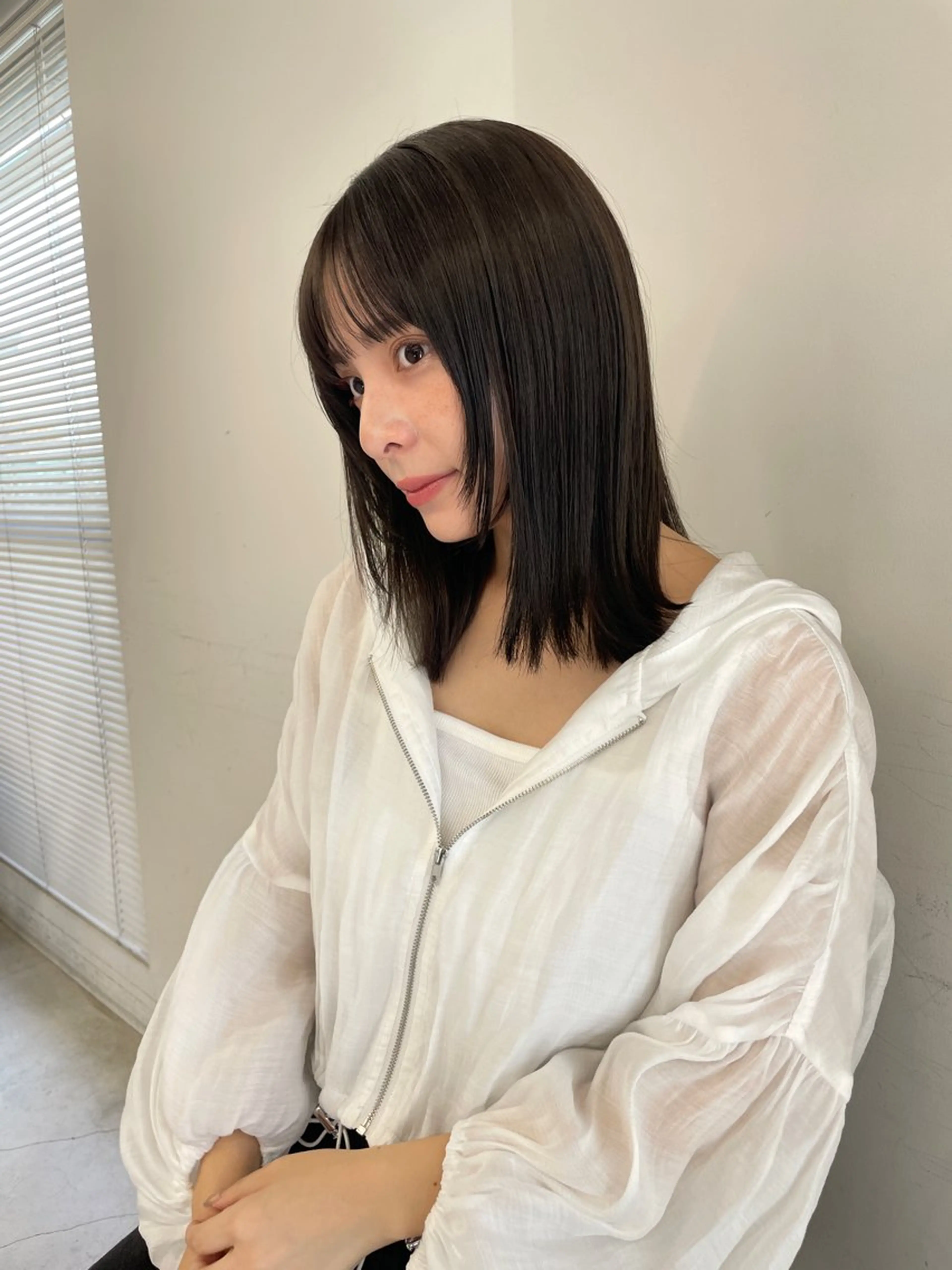 ミディアム カット 🤎渋谷髪質改善 ｜mei🤎のヘアスタイル