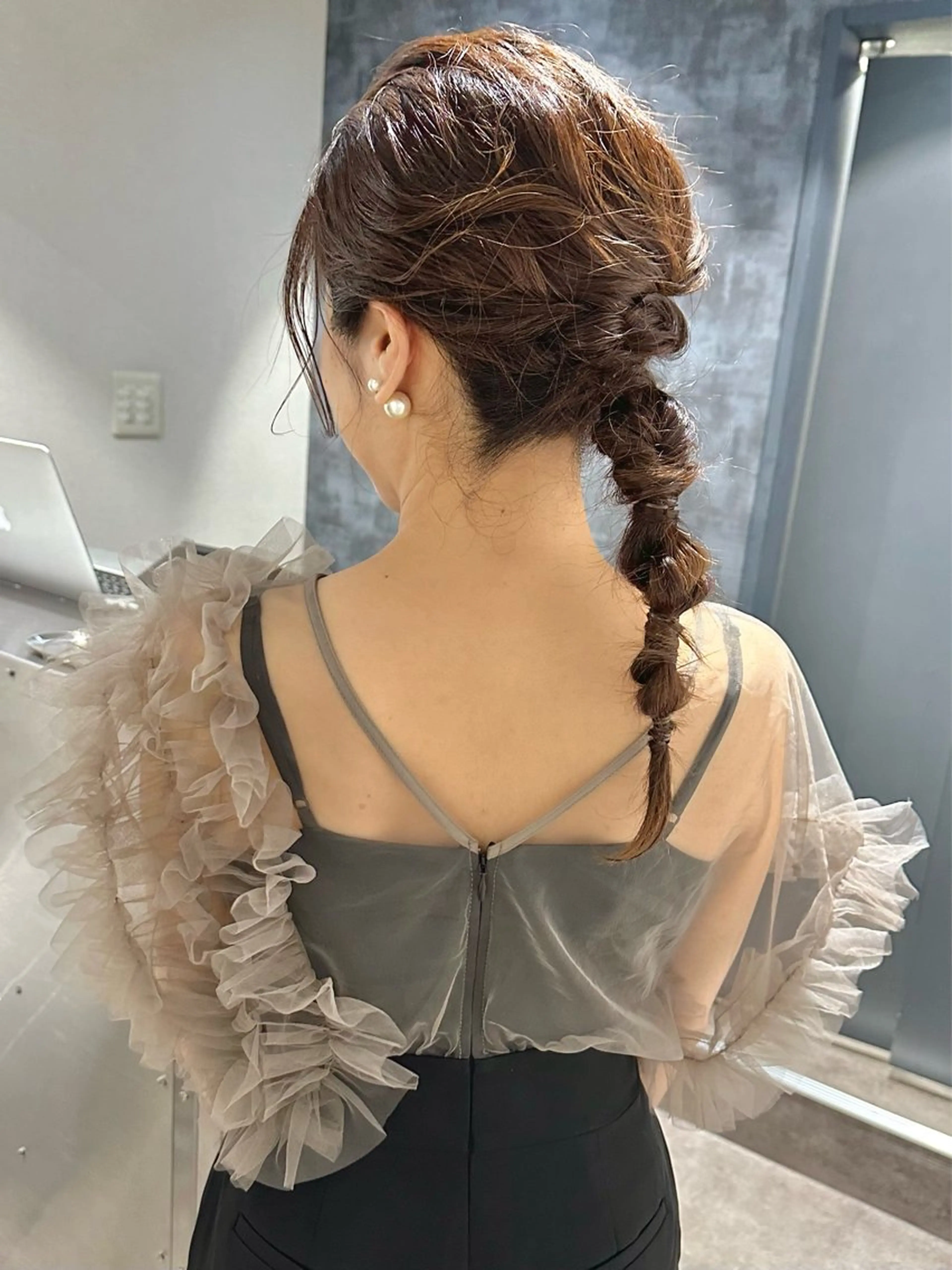 ヘアアレンジ カット ヘアセット レイヤーカット🪄 耳ツボ🎀Ayumiのヘアスタイル