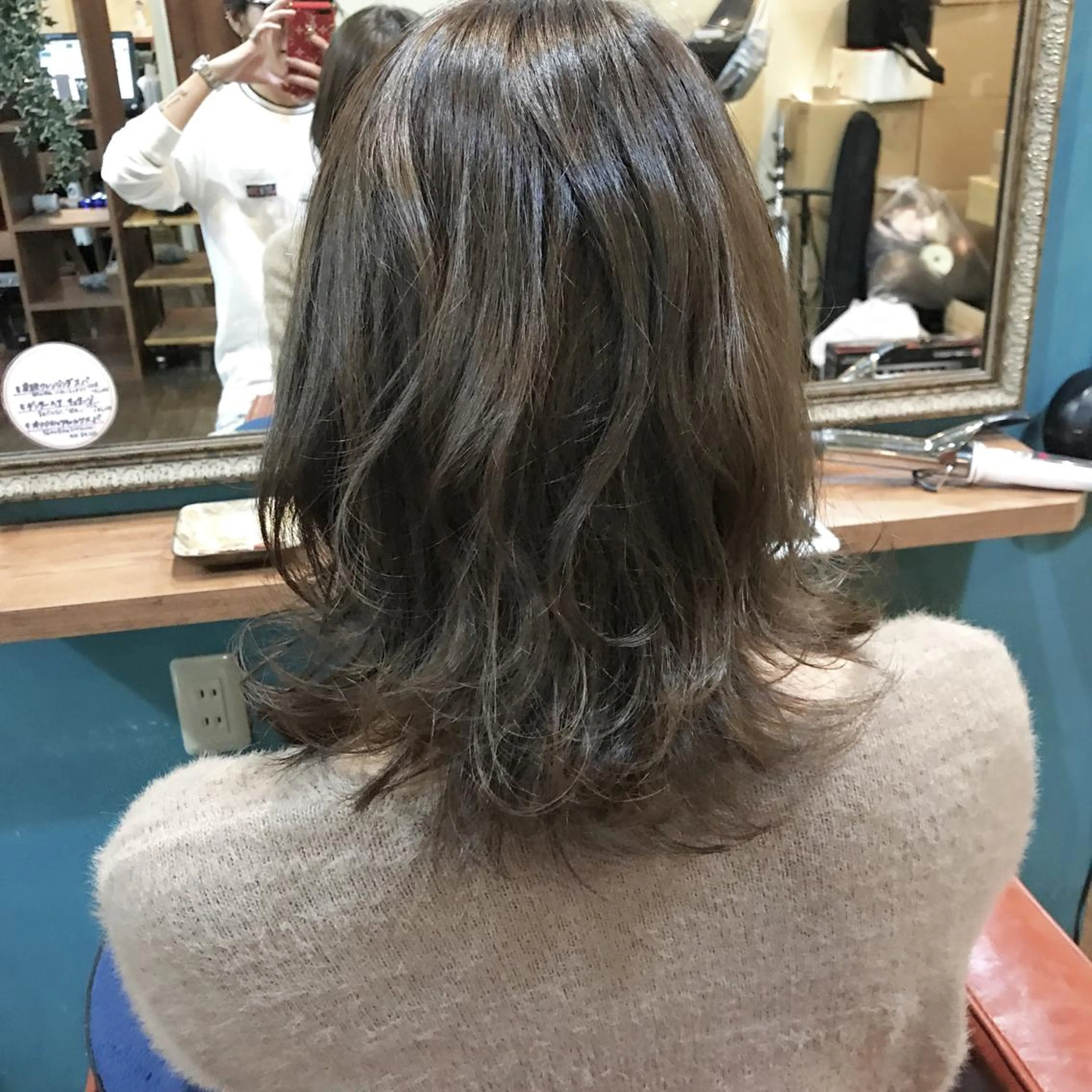 ミディアム カラー パーマ ヘアアレンジ メンズ ミディアムパーマ メンズパーマ 外ハネヘア カット パーマ トリートメント Le Reve (ルレーブ所属・kobayashi $hogoのヘアスタイル