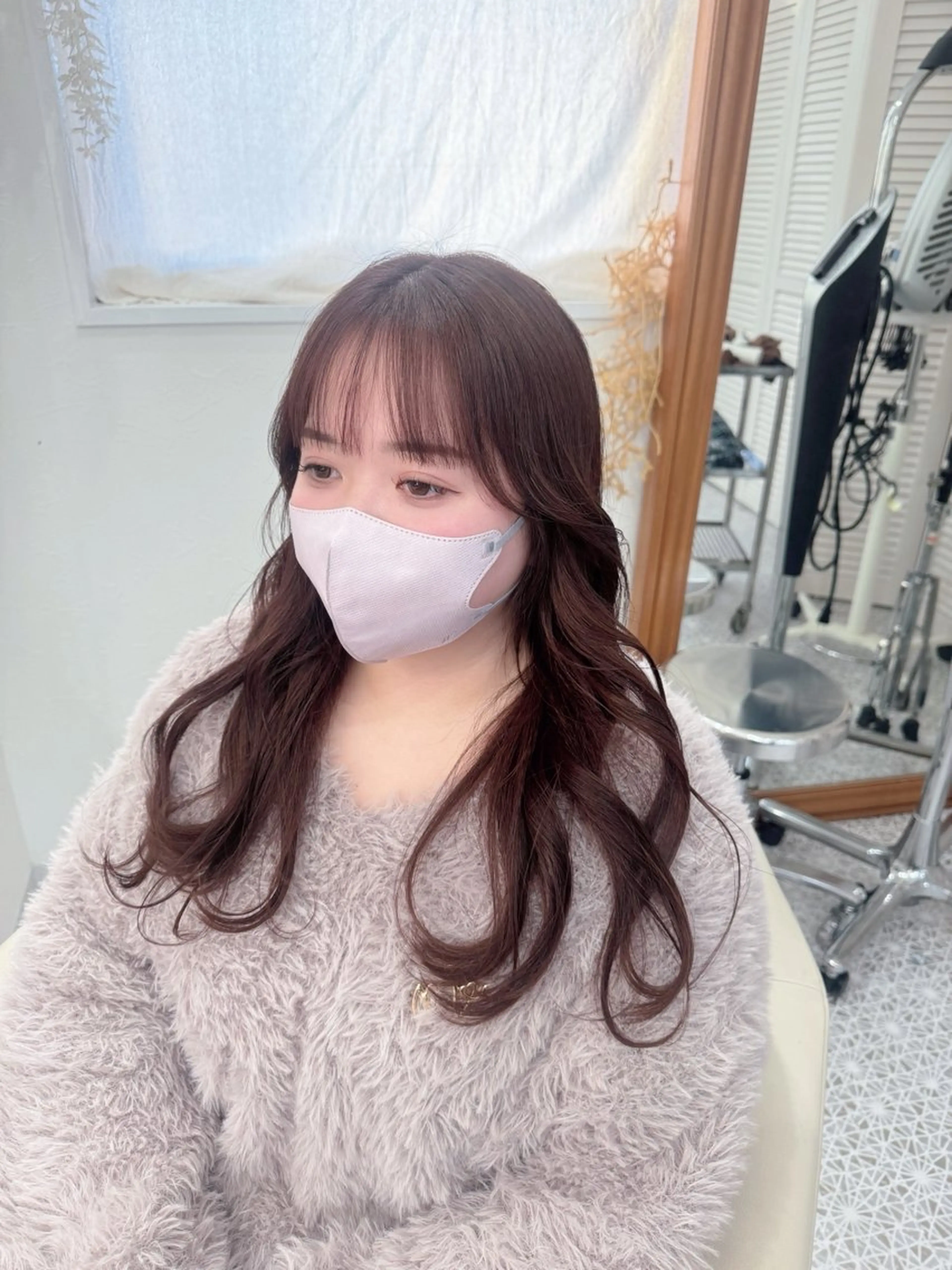 ロング カラー ベージュカラー ショコラベージュ ヘアカラー トリートメント LOMARLIE/ Karen🪐💫のヘアスタイル